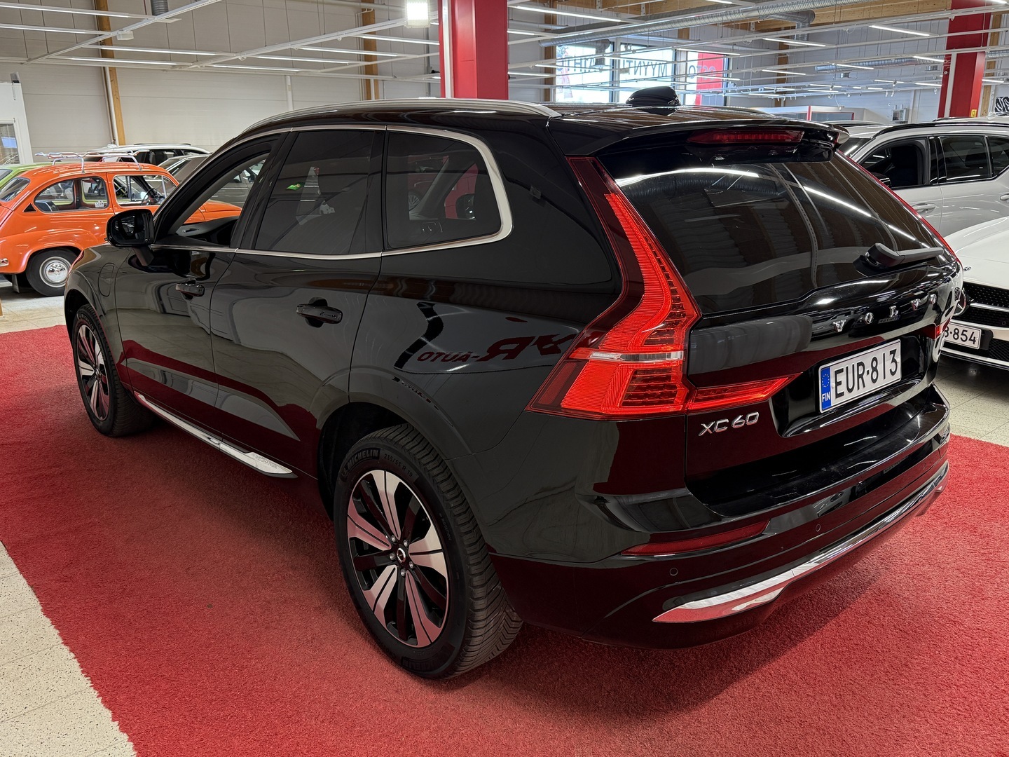 VOLVO XC60 6