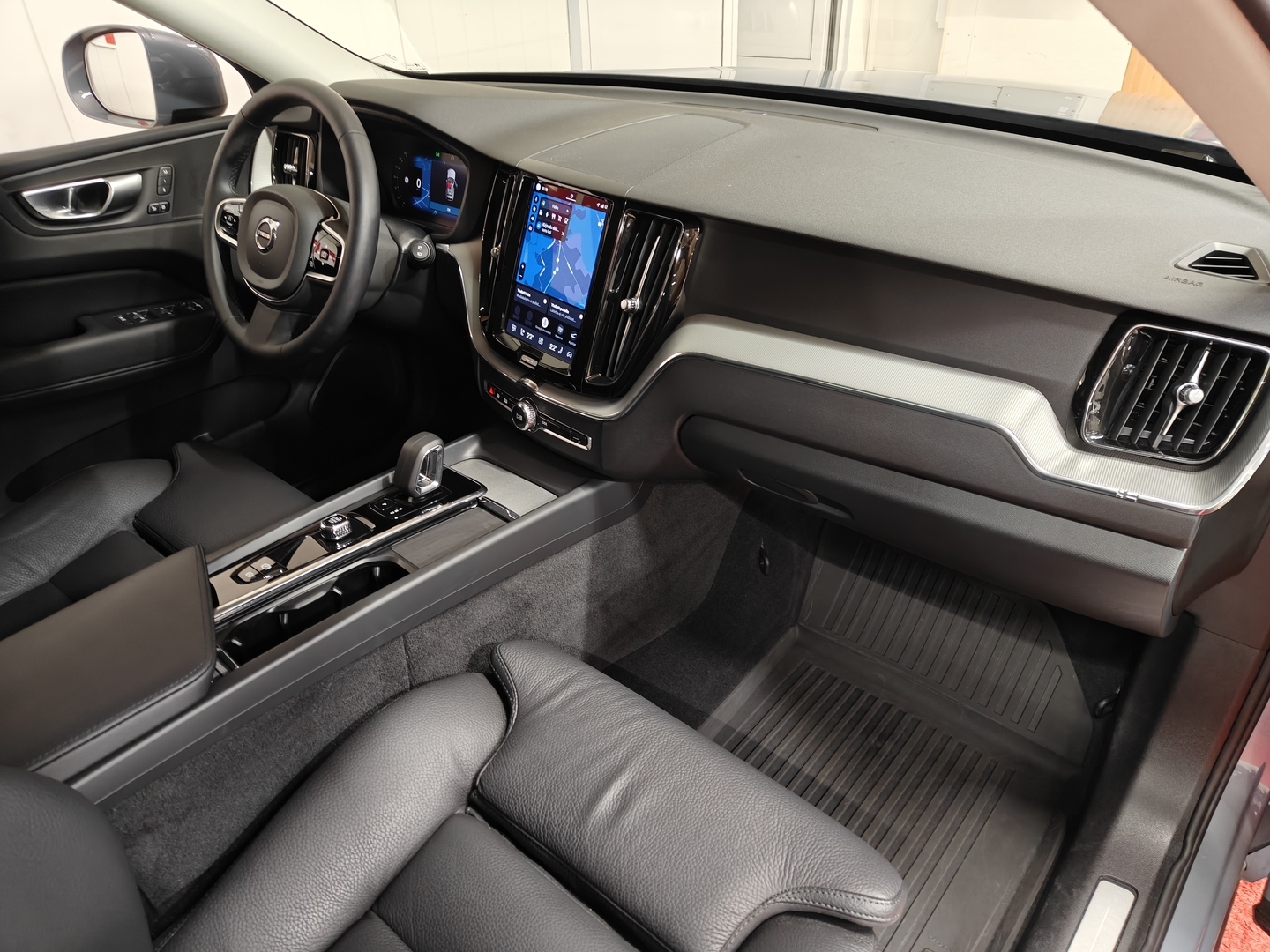 VOLVO XC60 13