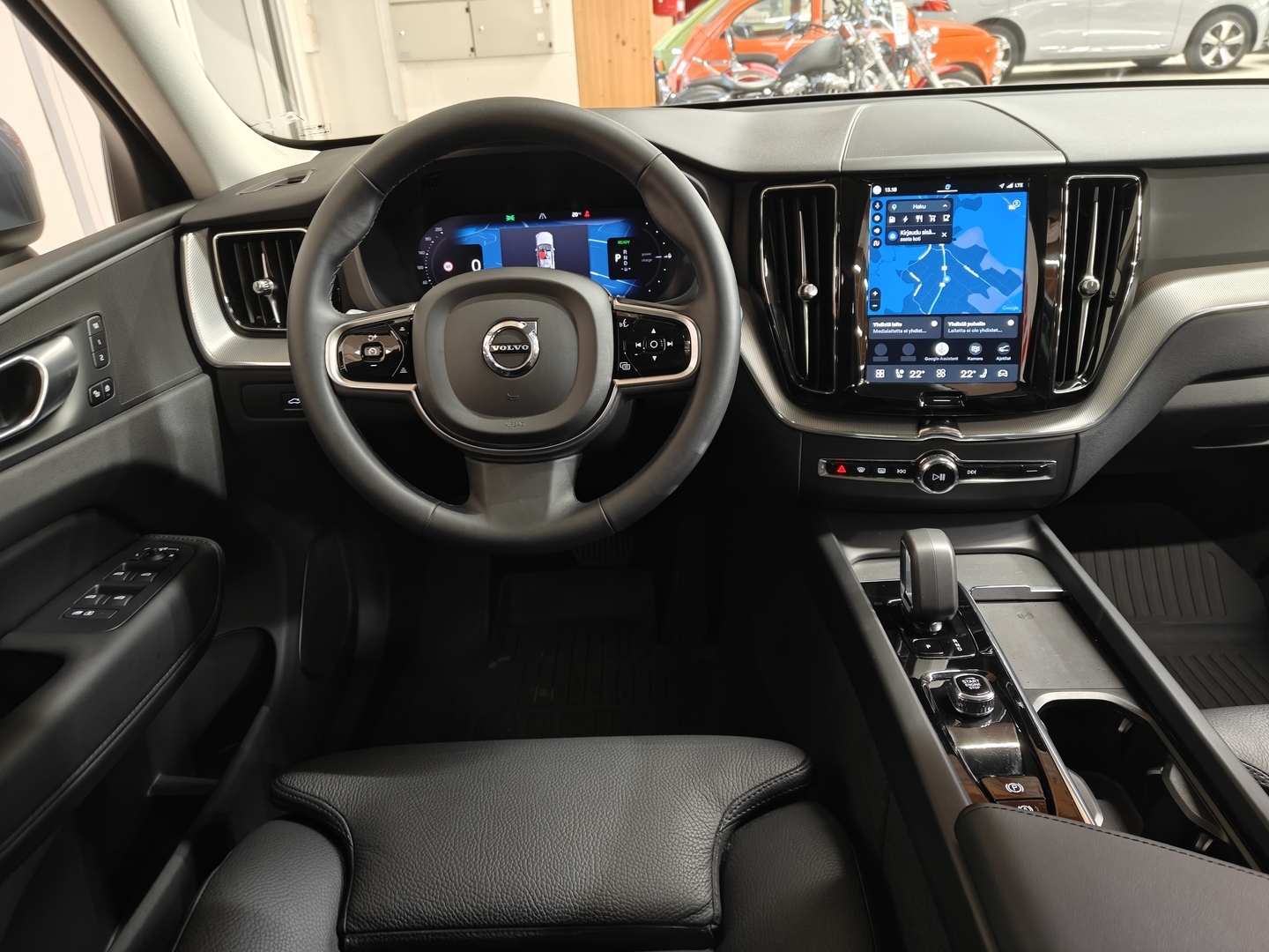 VOLVO XC60 17