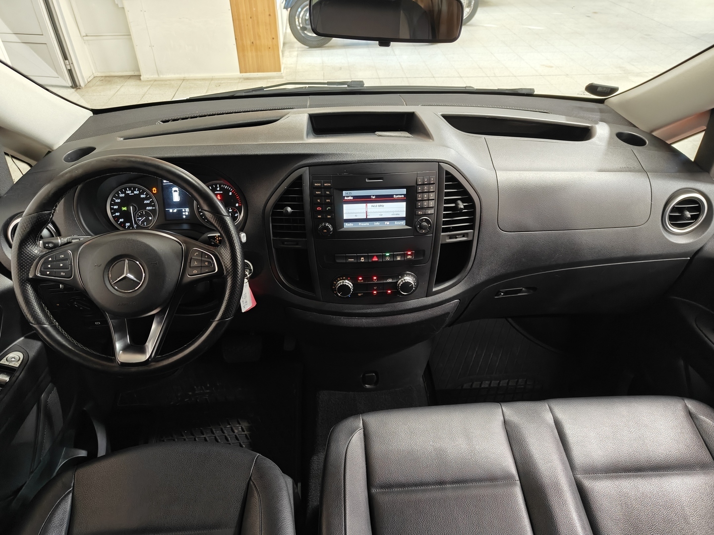 MERCEDES-BENZ Vito 16