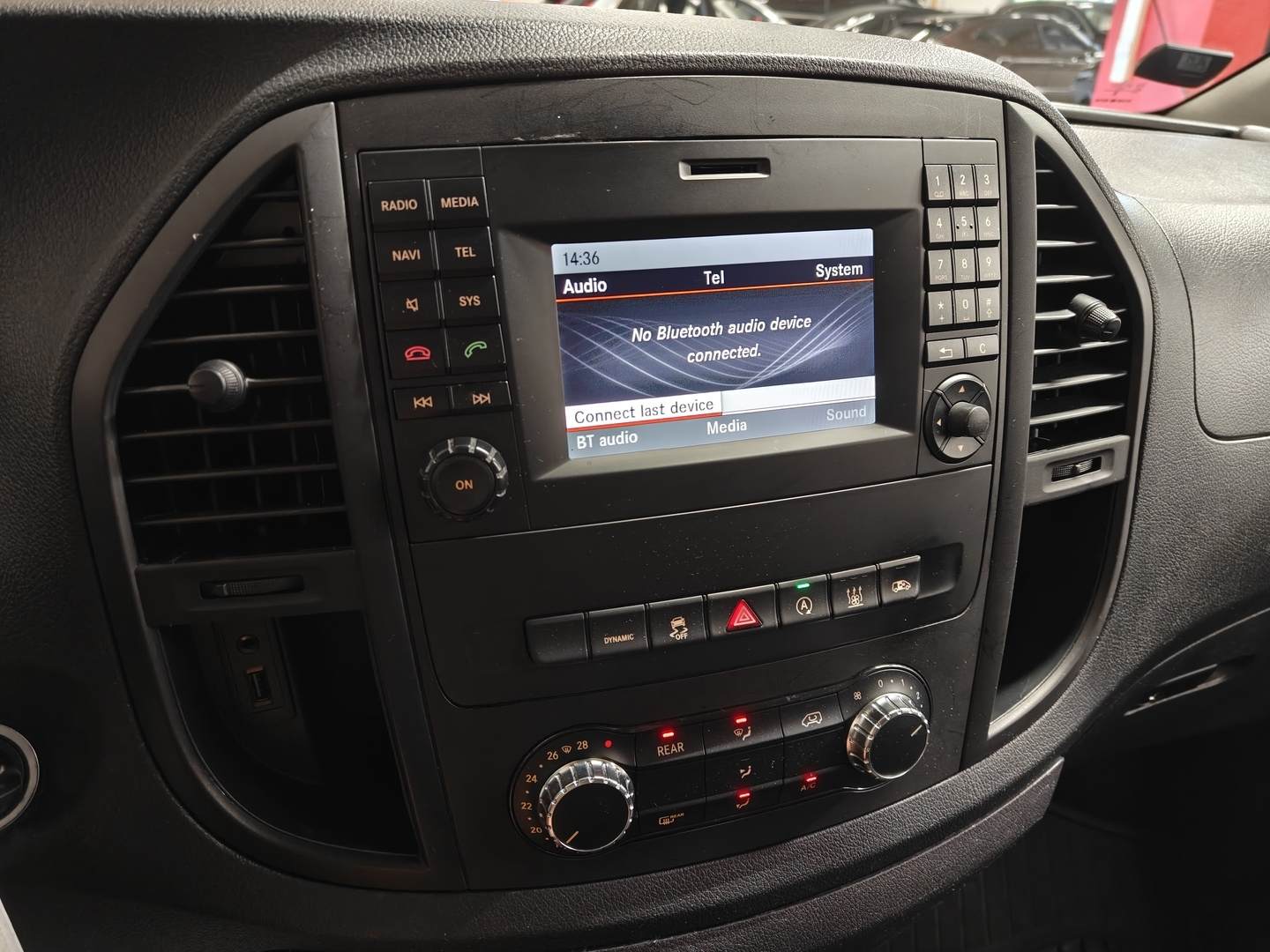 MERCEDES-BENZ Vito 28