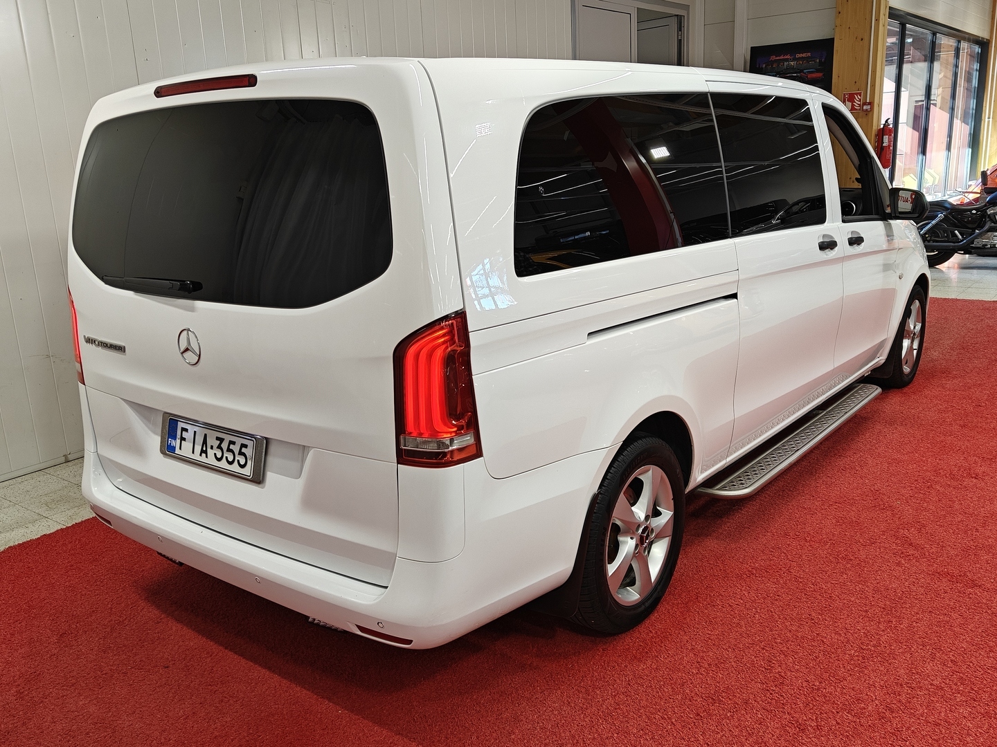 MERCEDES-BENZ Vito 3