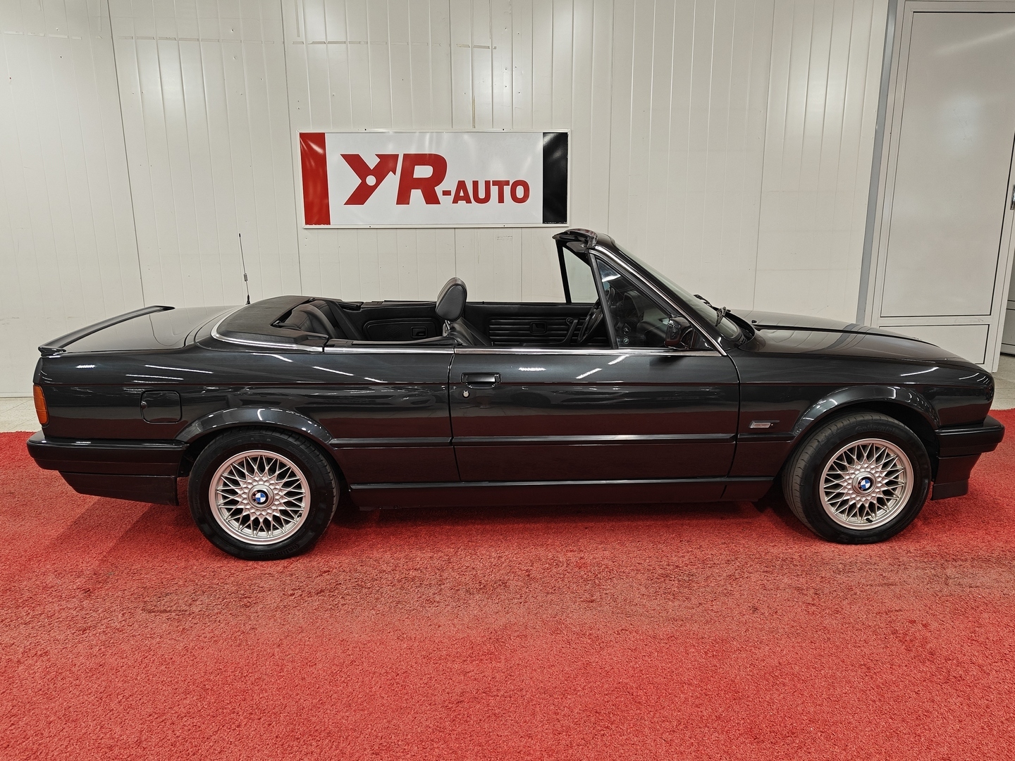 BMW 320 1991