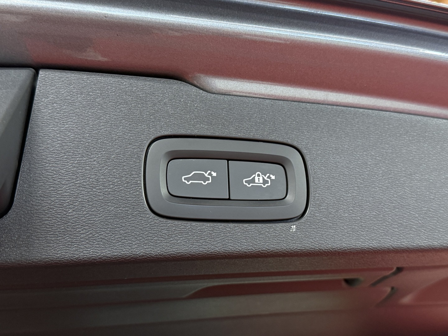 VOLVO V60 2021