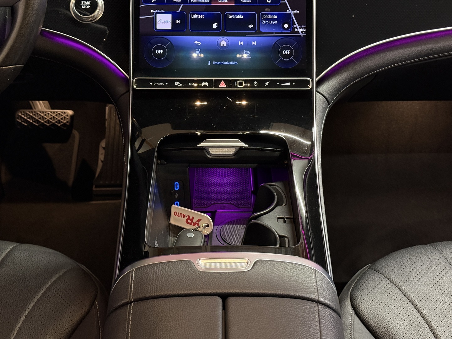 MERCEDES-BENZ EQE 2023