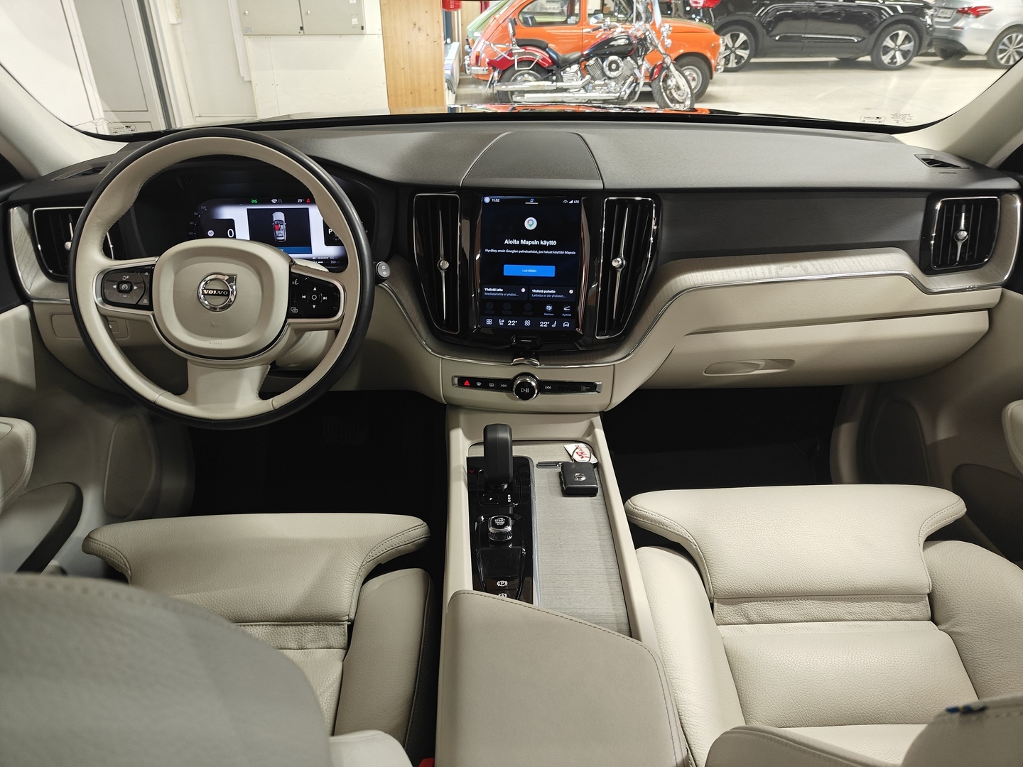 VOLVO XC60 13