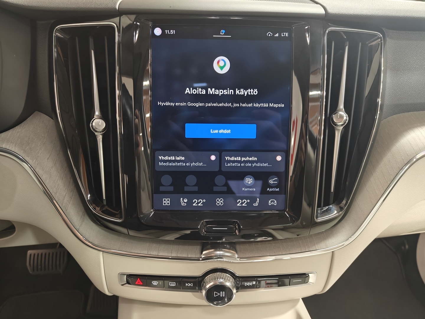 VOLVO XC60 14