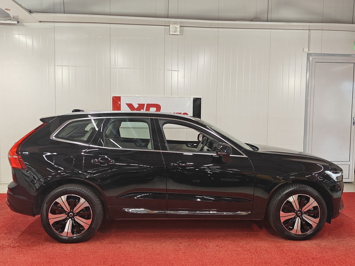 VOLVO XC60 4