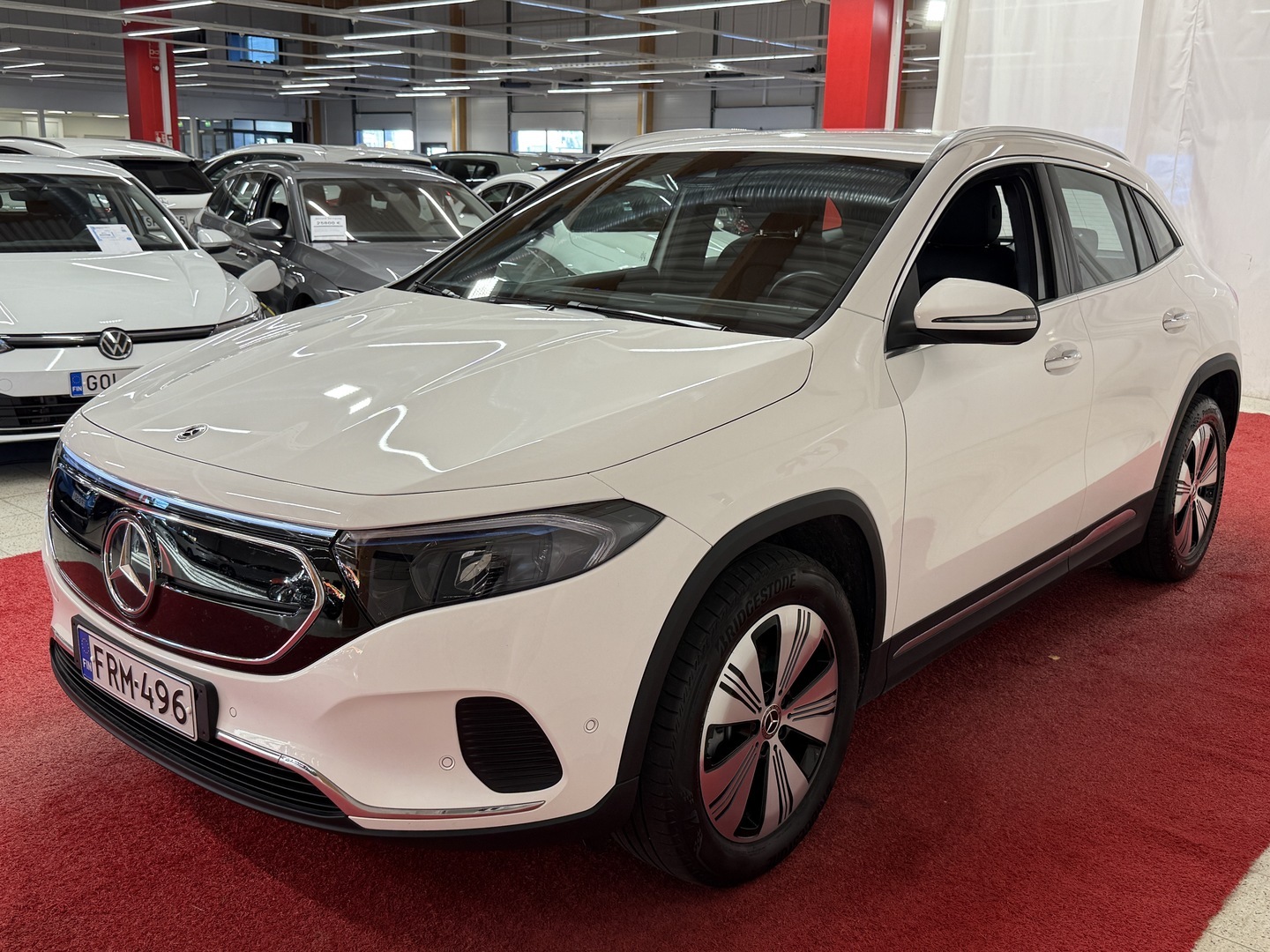 MERCEDES-BENZ EQA 2023