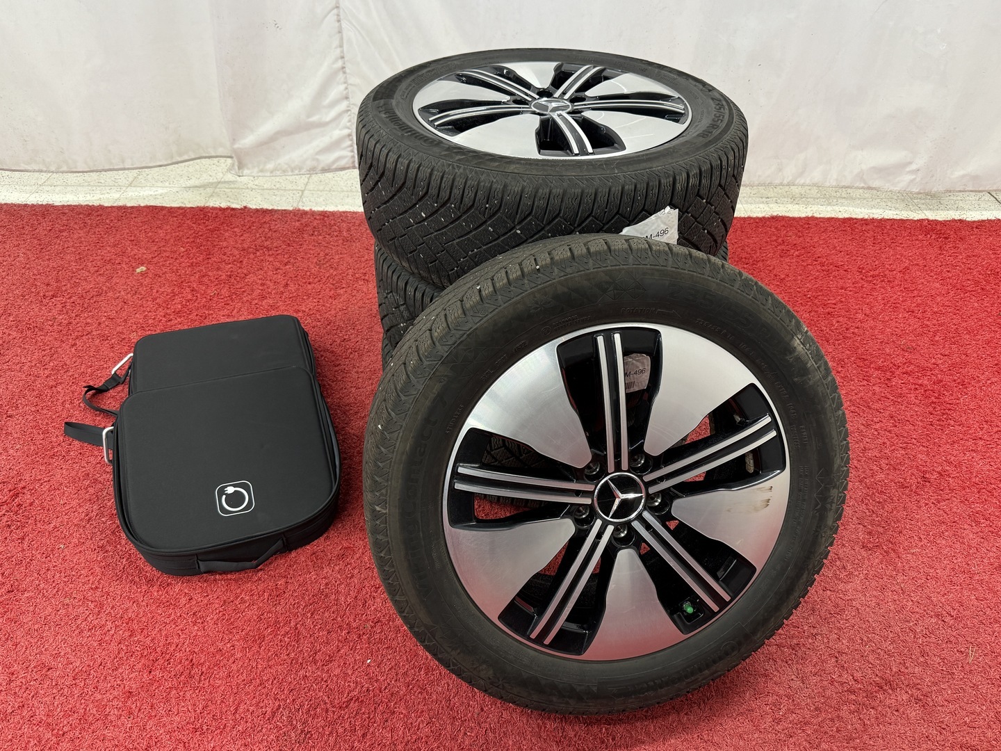 MERCEDES-BENZ EQA 2023