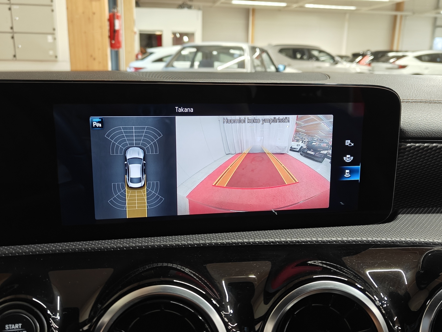 MERCEDES-BENZ CLA 2023