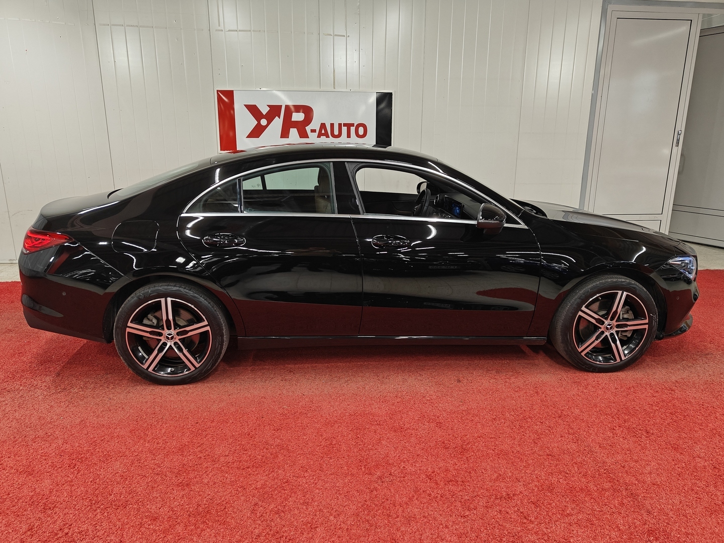 MERCEDES-BENZ CLA 2023