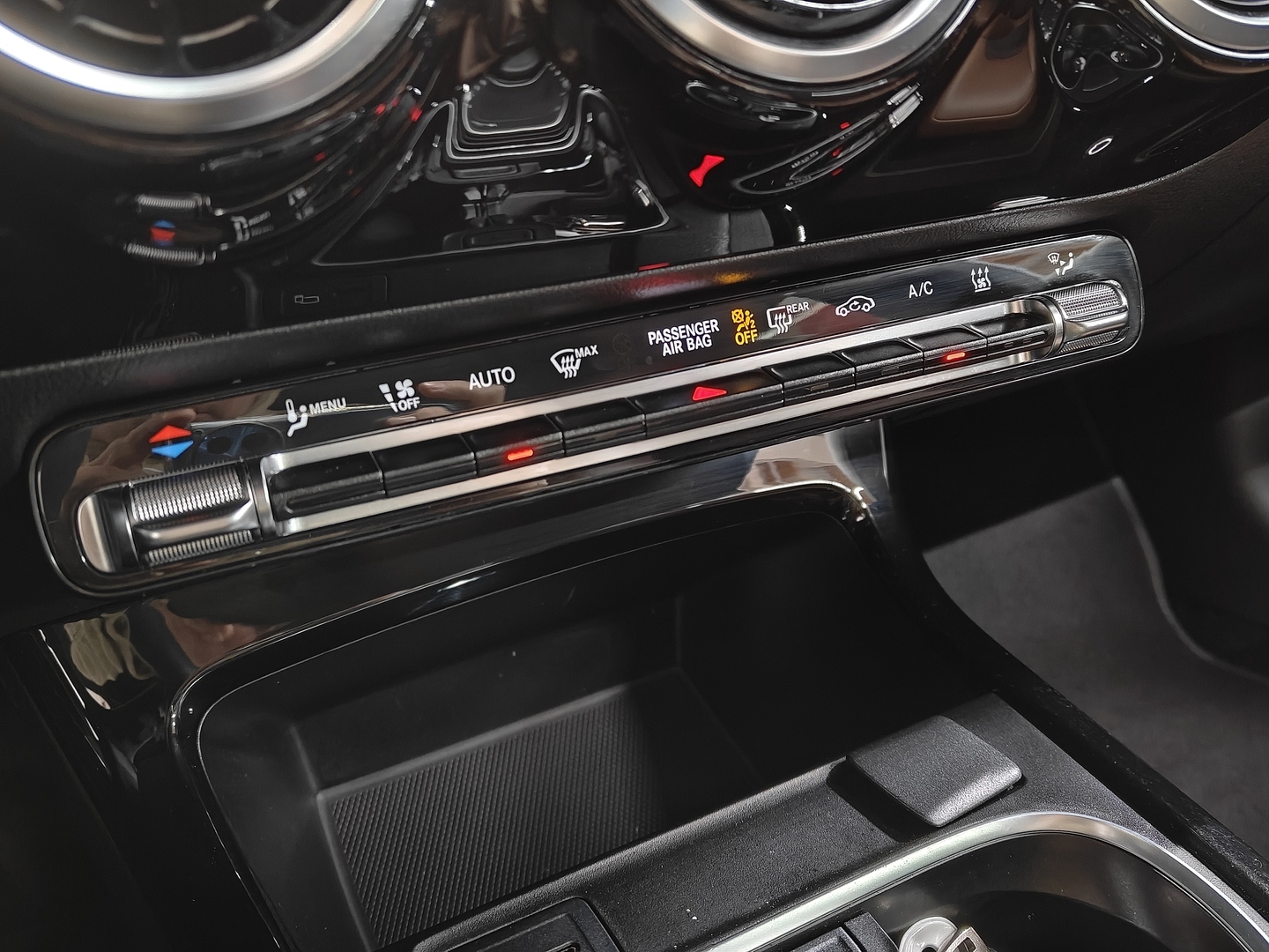 MERCEDES-BENZ CLA 2023