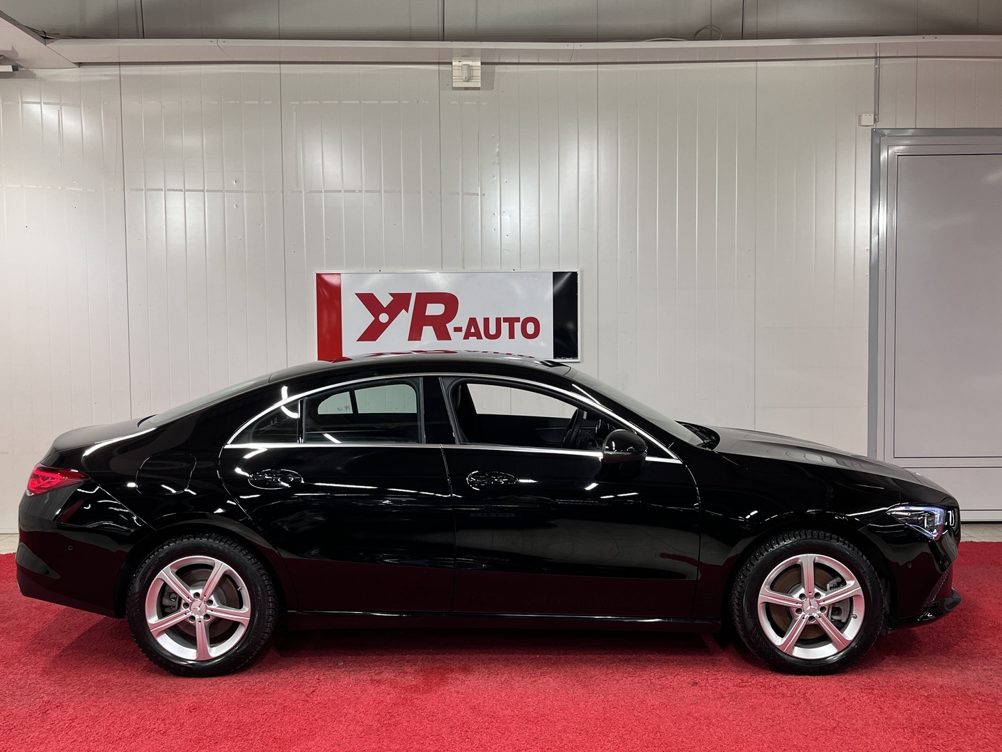 MERCEDES-BENZ CLA 2023