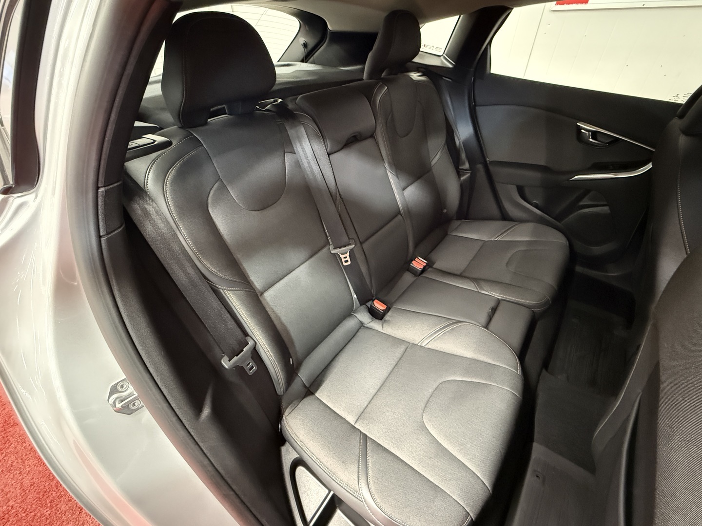 VOLVO V40 Cross Country 2016