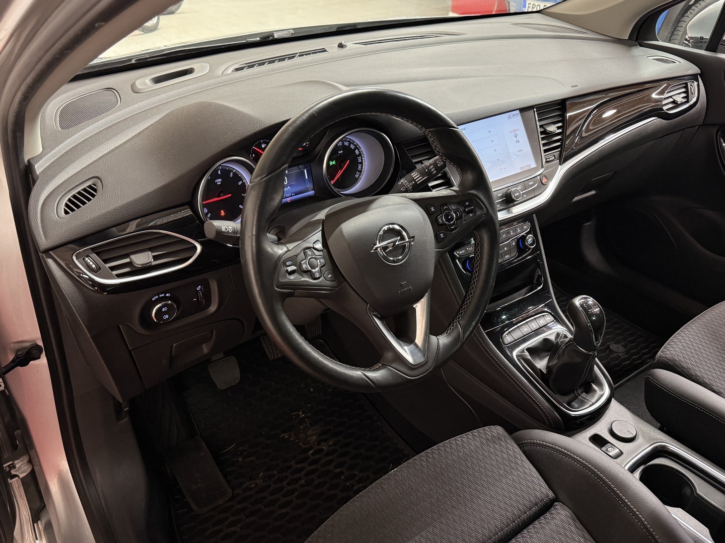 OPEL Astra 2016