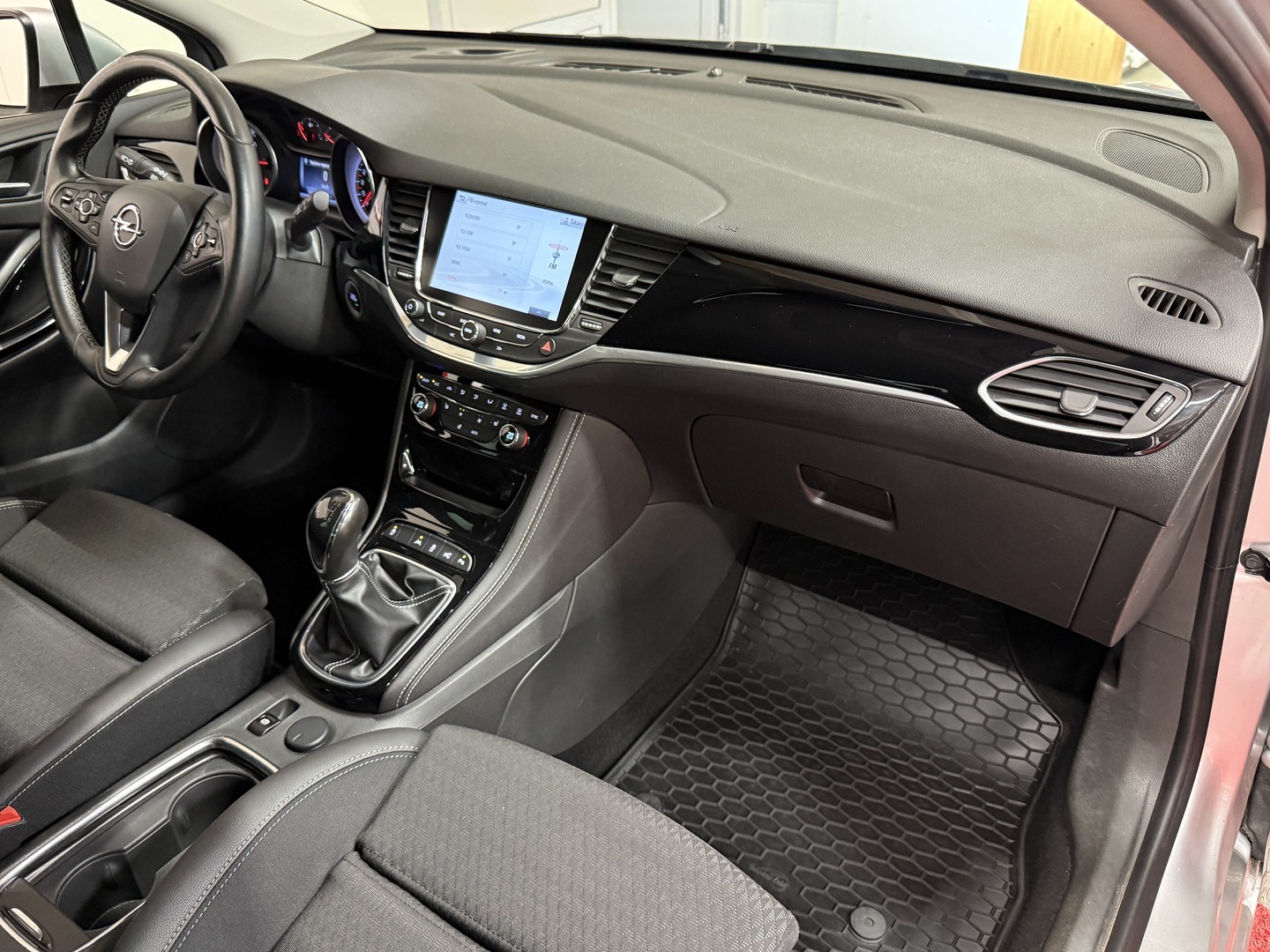 OPEL Astra 2016