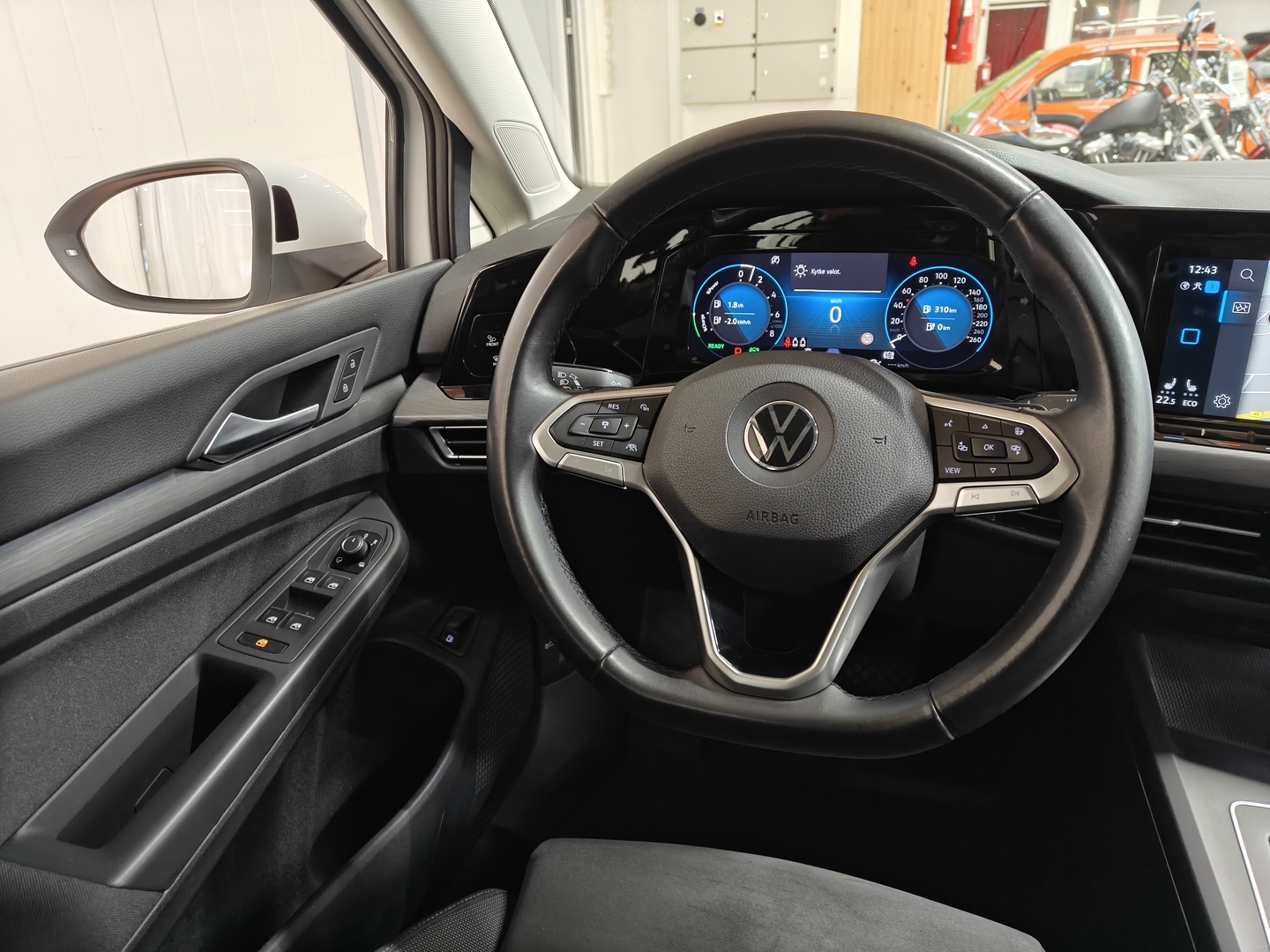 VOLKSWAGEN Golf 2021