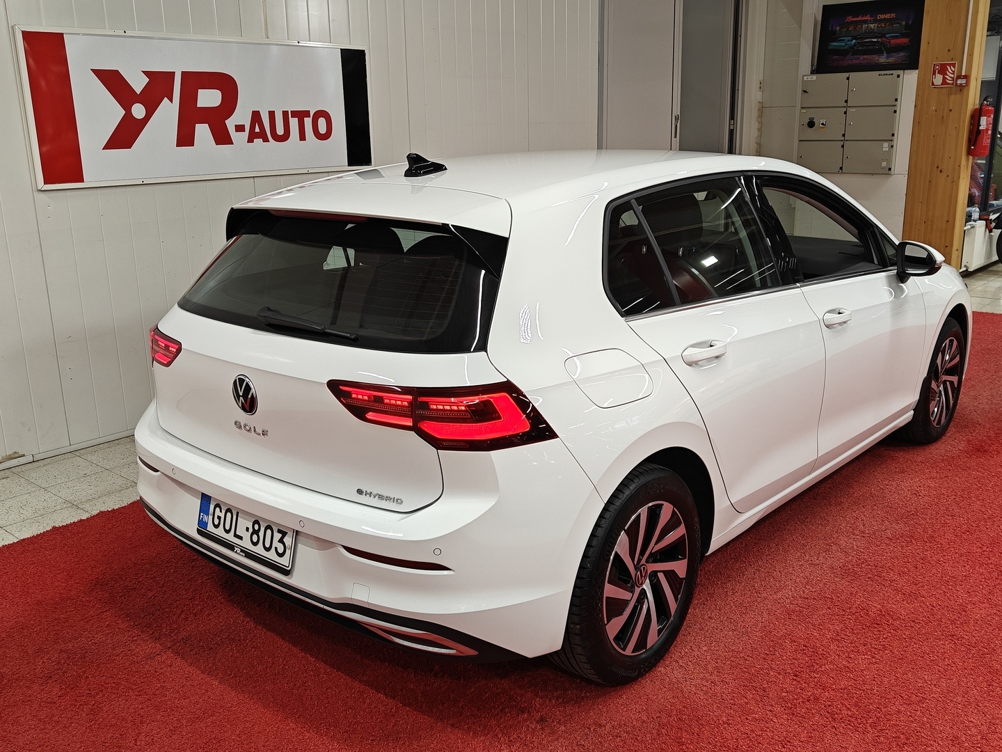 VOLKSWAGEN Golf 2021
