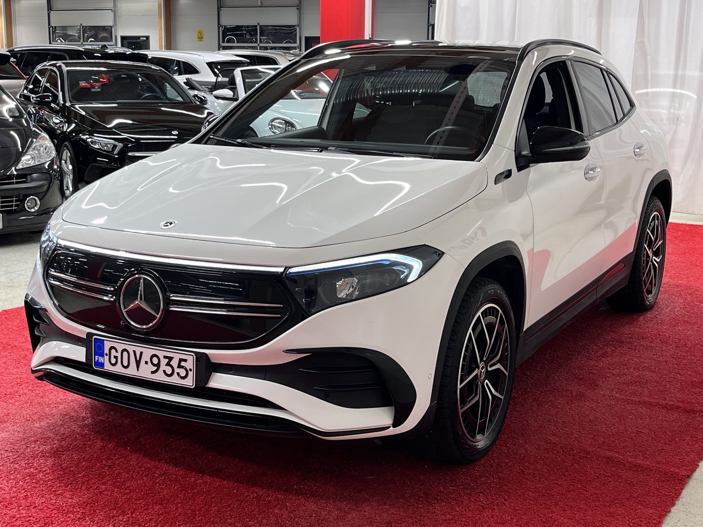 MERCEDES-BENZ EQA 2021