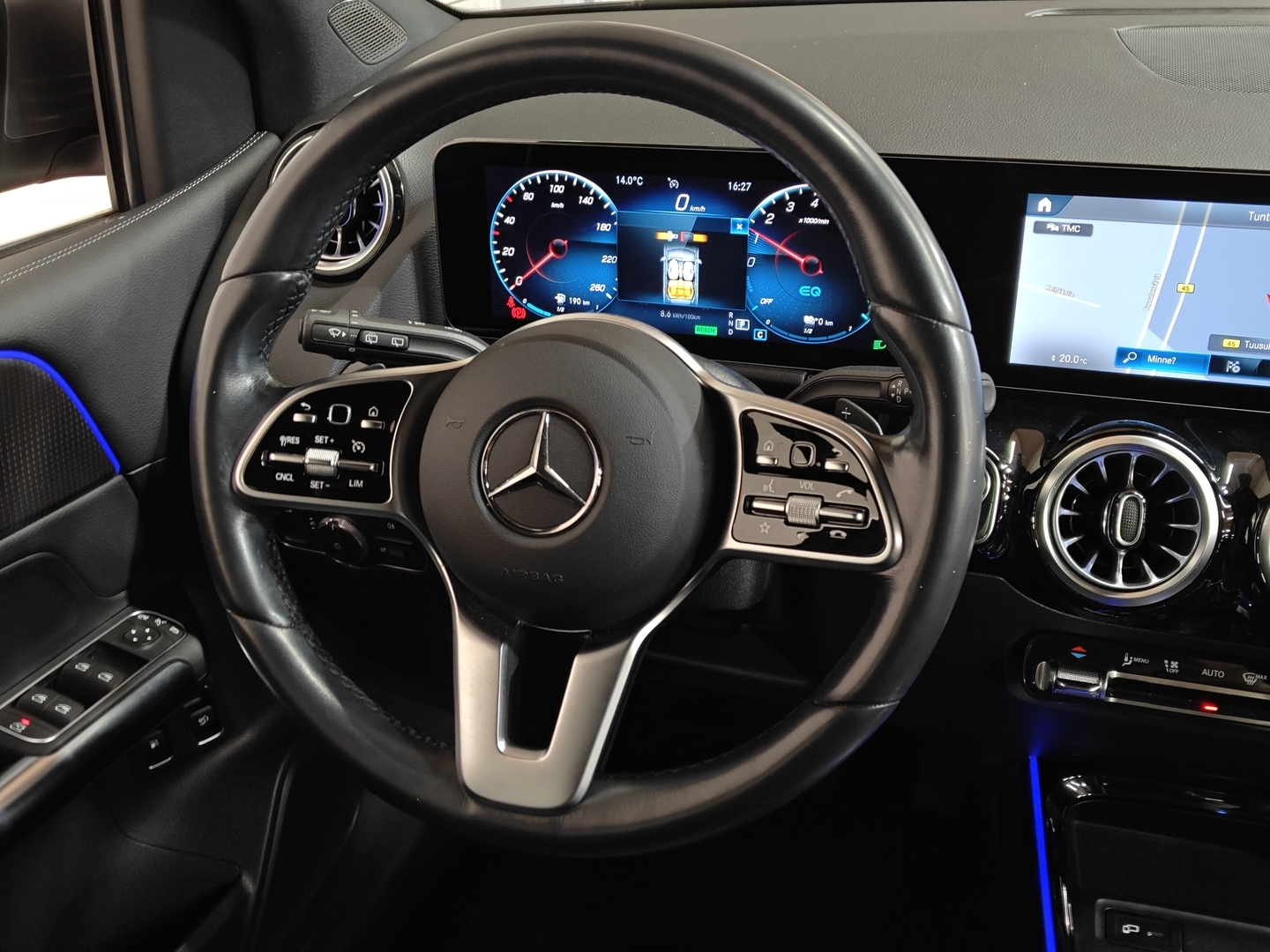 MERCEDES-BENZ B 2023