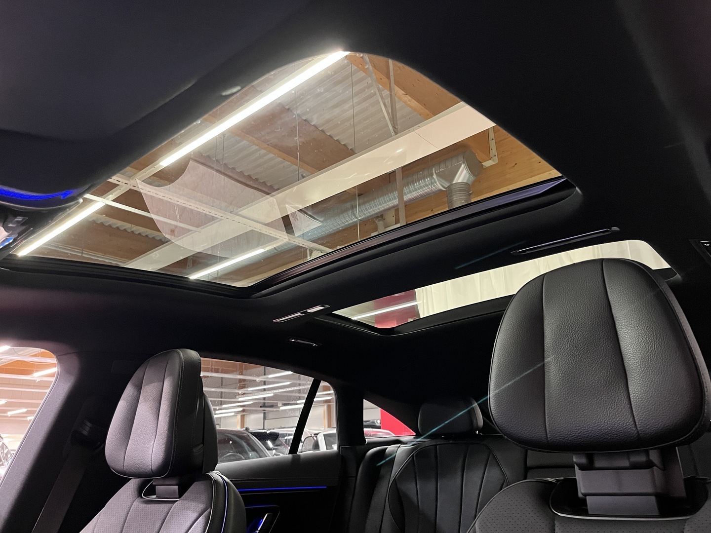 MERCEDES-BENZ EQS 2022