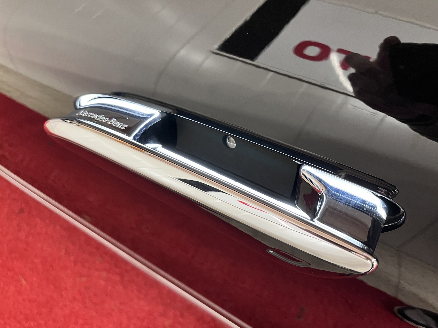 MERCEDES-BENZ EQS 2022