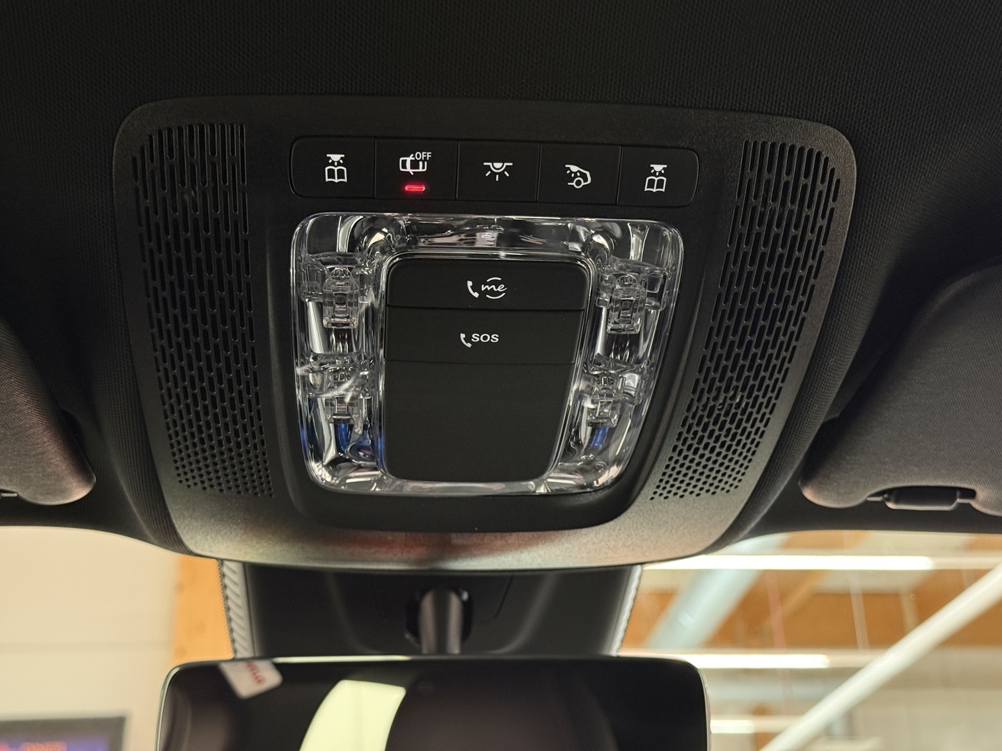 MERCEDES-BENZ GLA 2023