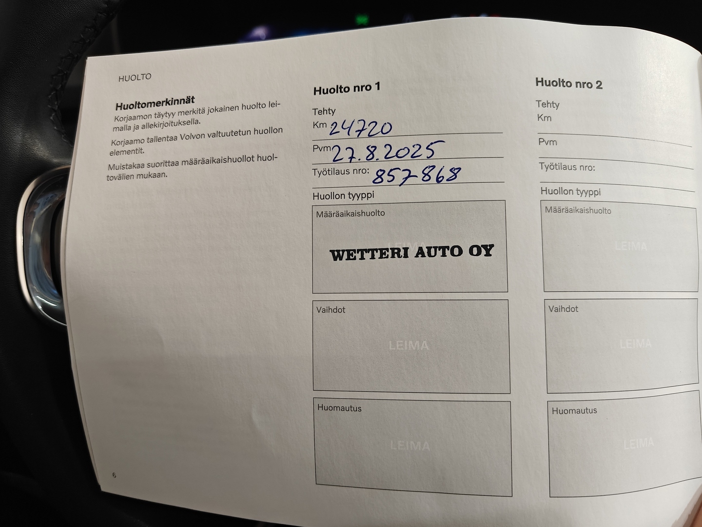 VOLVO XC40 37