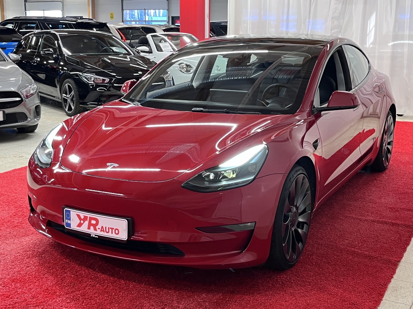 TESLA MODEL 3 2022
