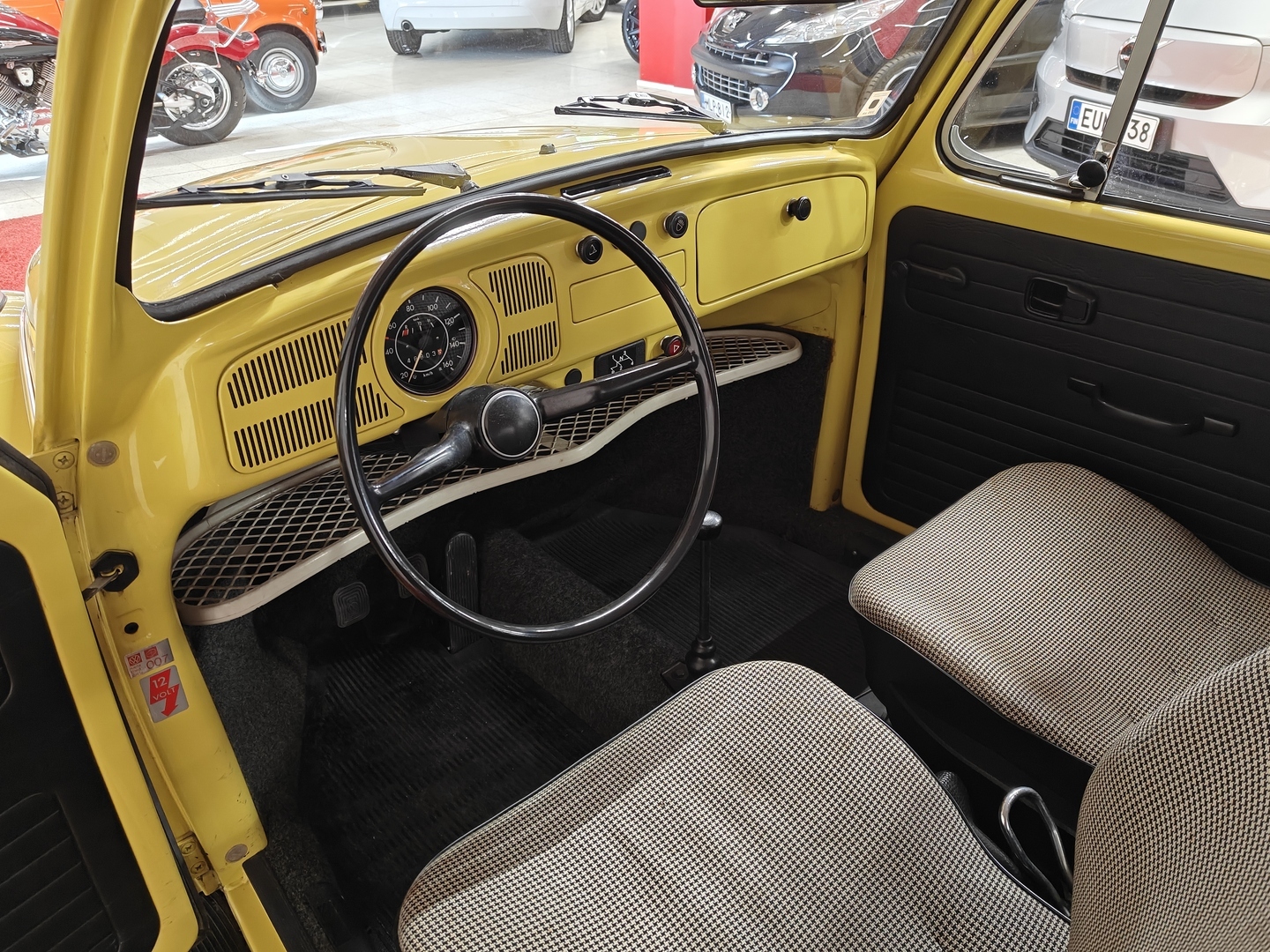 VOLKSWAGEN KUPLA 1973