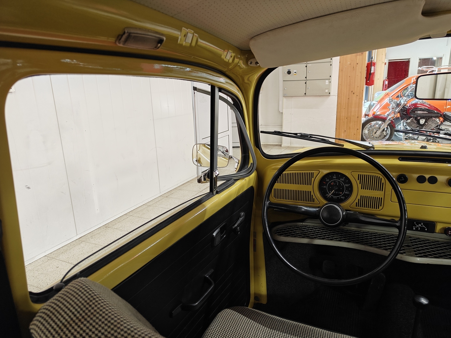 VOLKSWAGEN KUPLA 1973