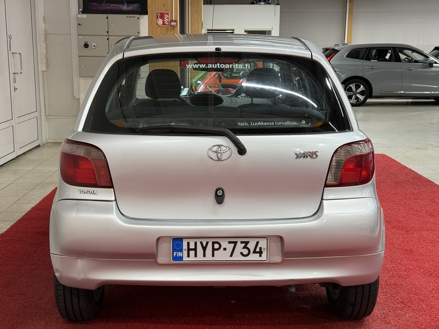 TOYOTA Yaris 2001