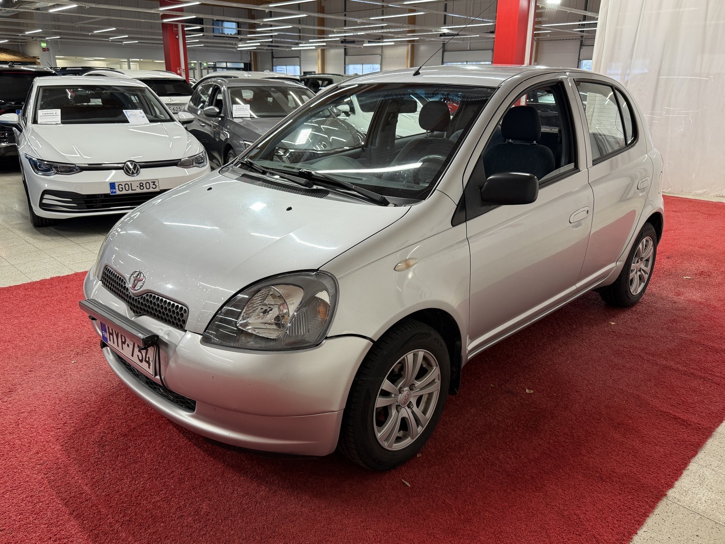 TOYOTA Yaris 2001