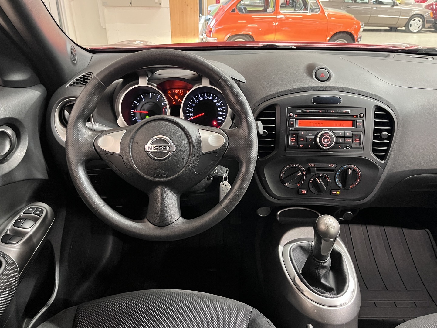 NISSAN Juke 2012