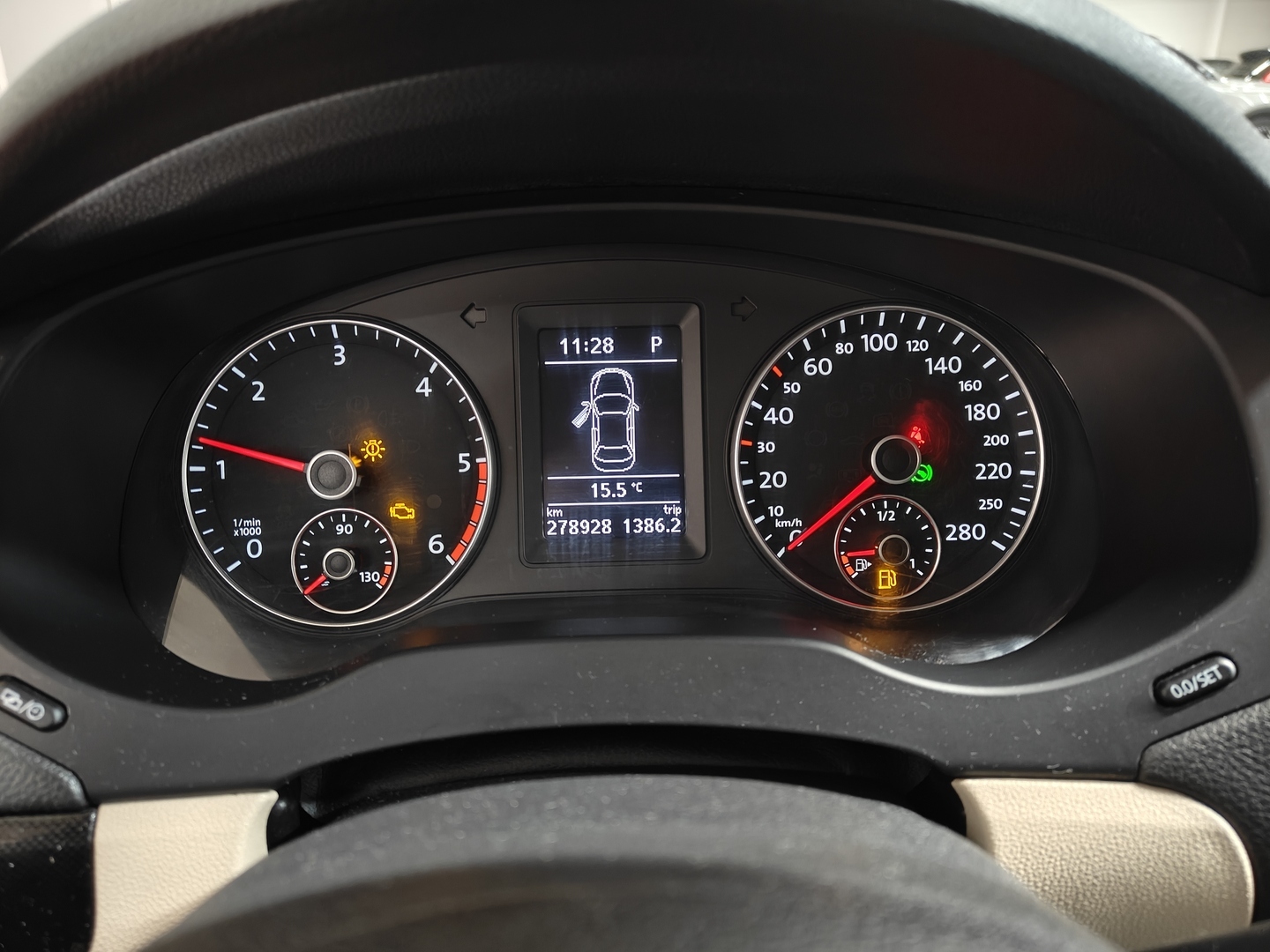 VOLKSWAGEN Jetta 2013