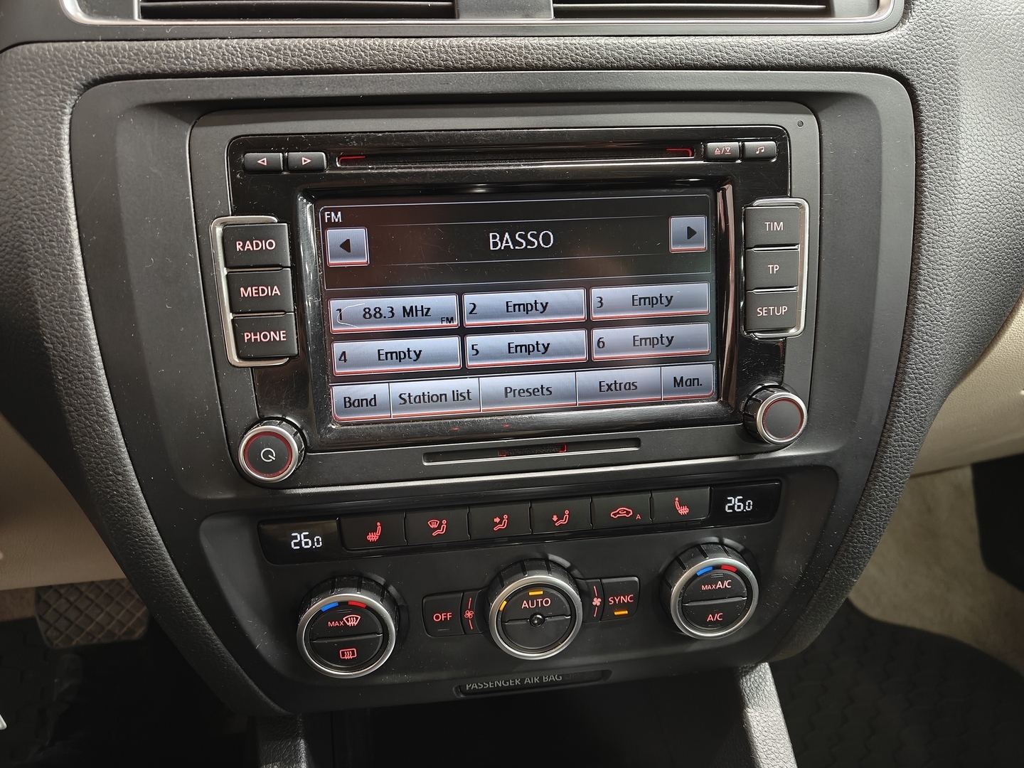 VOLKSWAGEN Jetta 2013