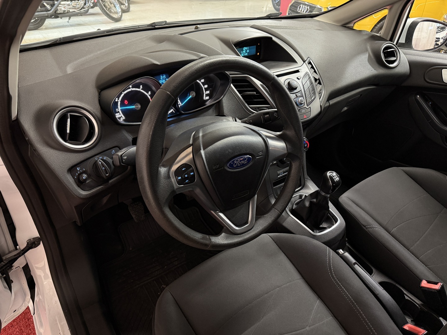 FORD Fiesta 2014