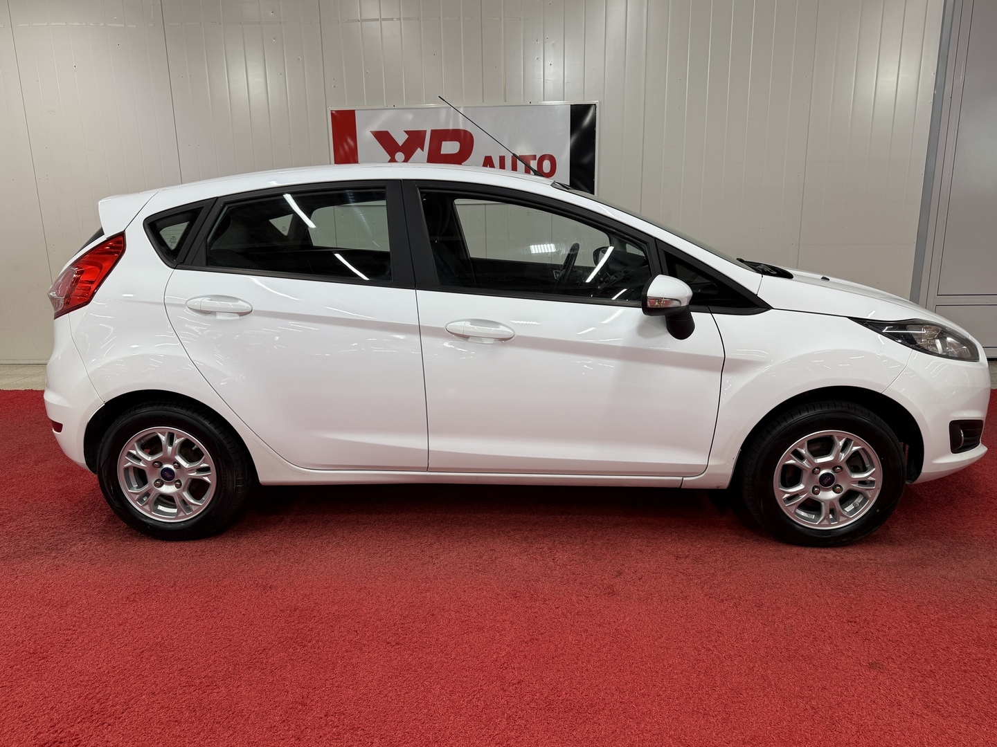 FORD Fiesta 2014