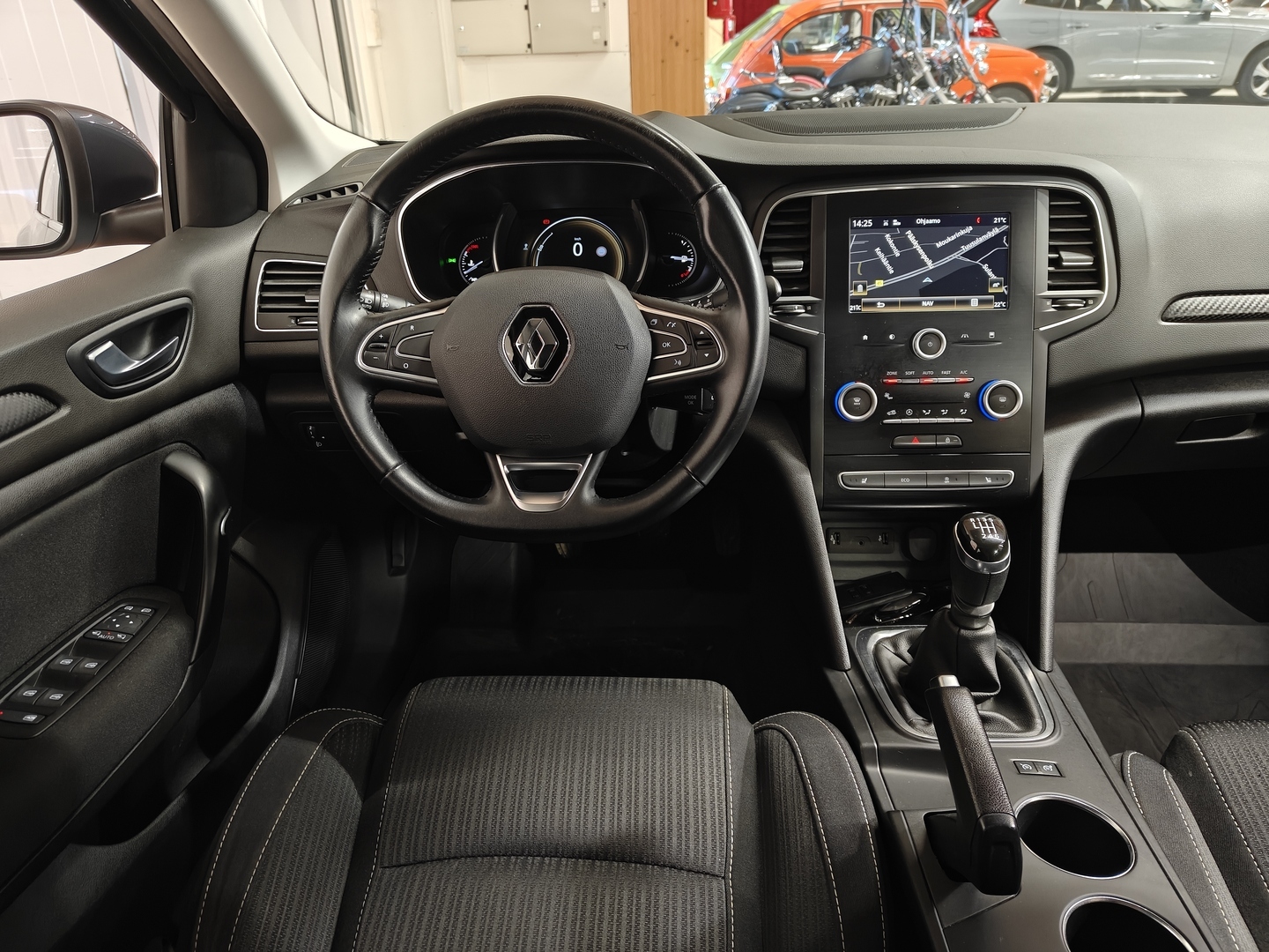 RENAULT Megane 15