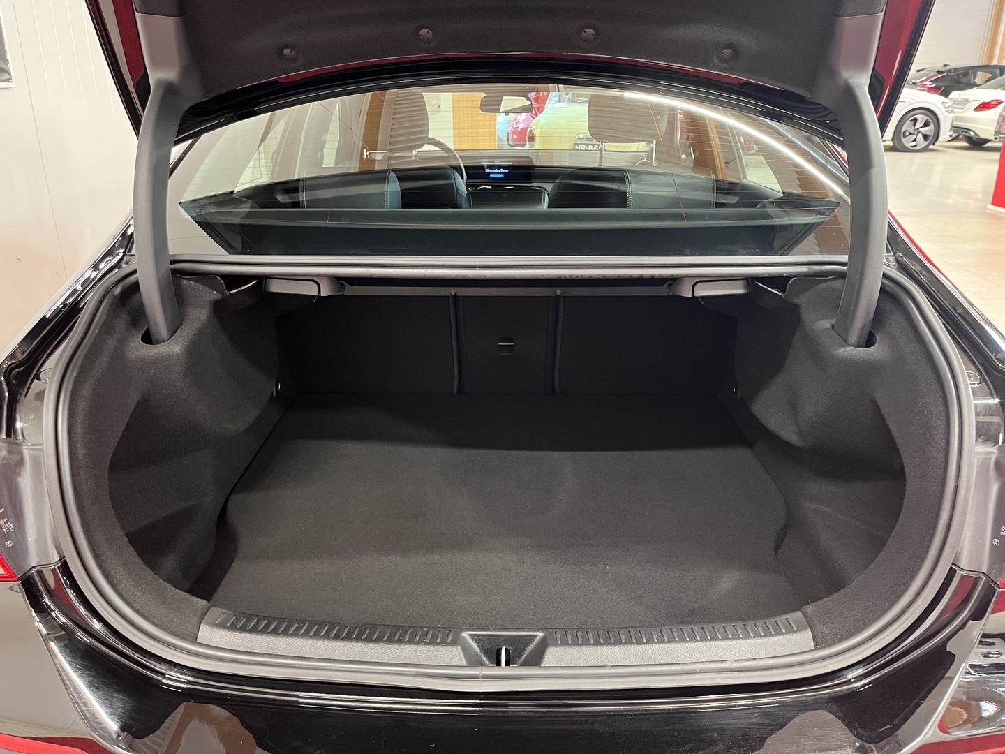 MERCEDES-BENZ A 2022