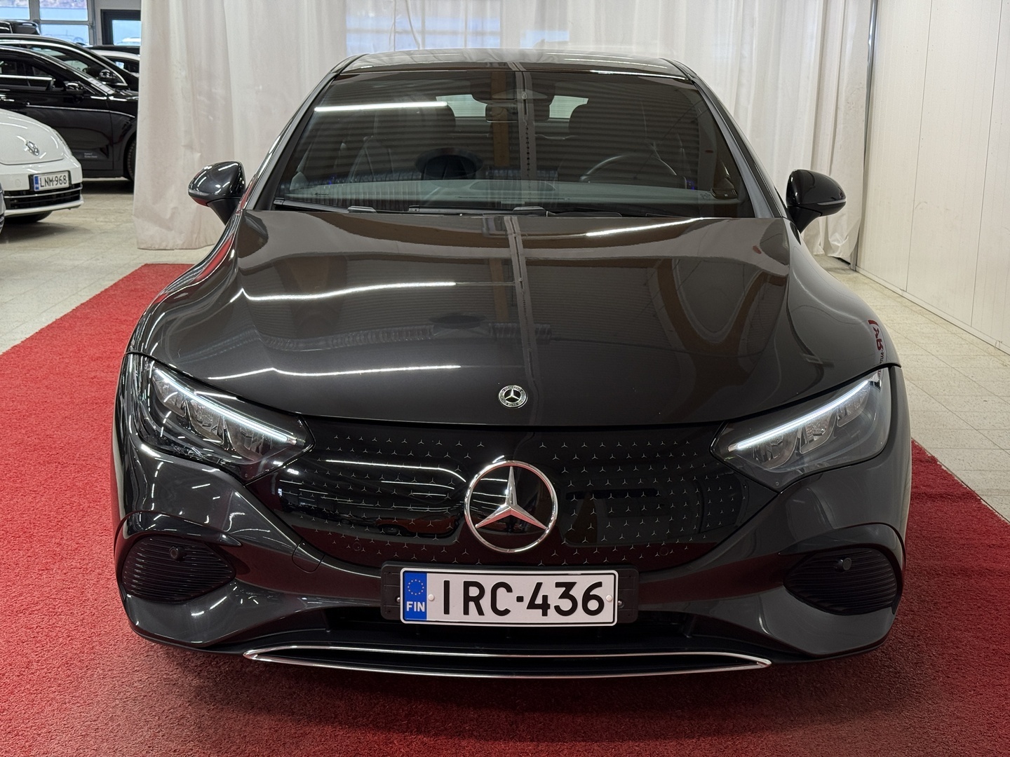 MERCEDES-BENZ EQE 2023