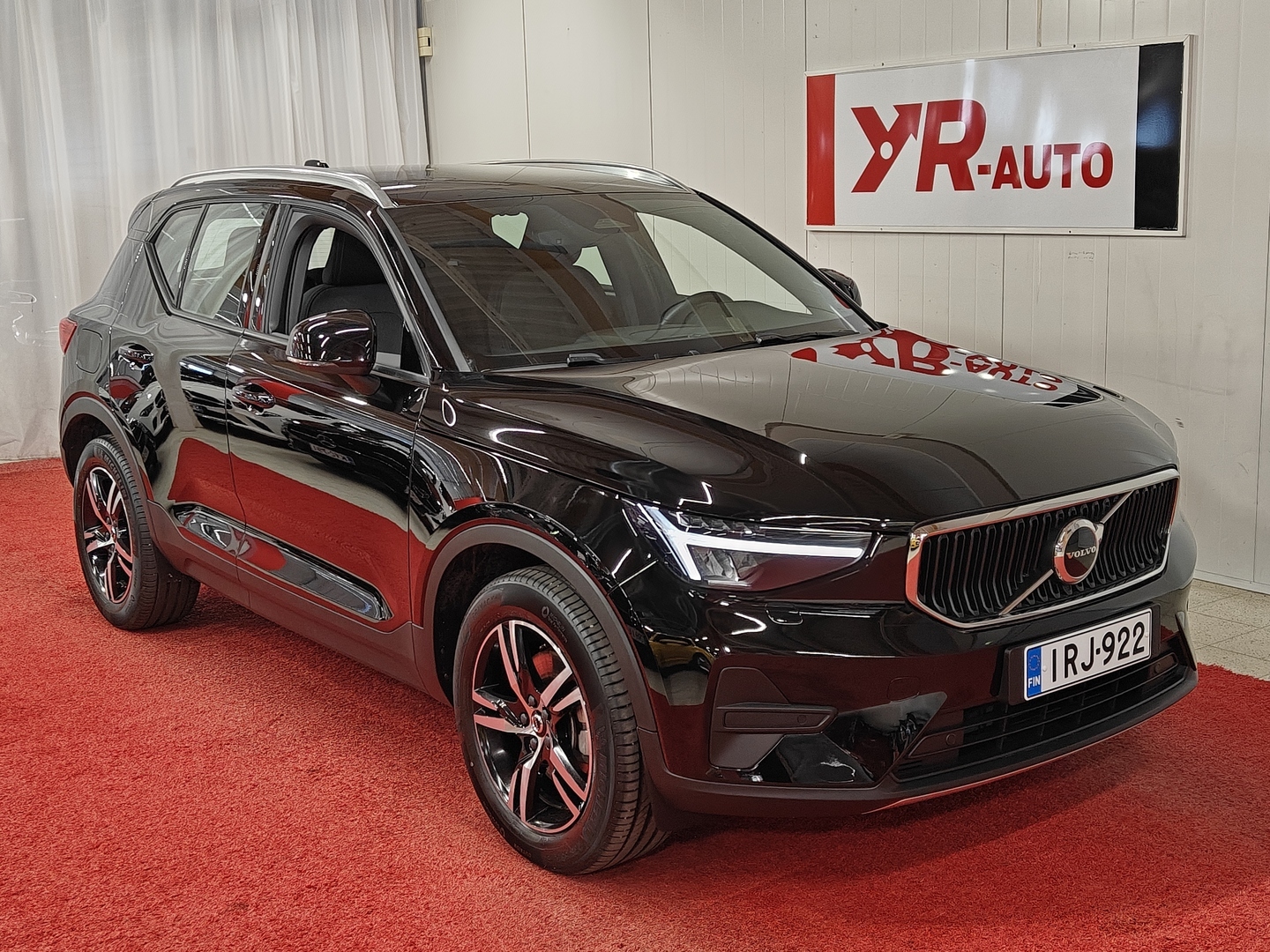 VOLVO XC40 1