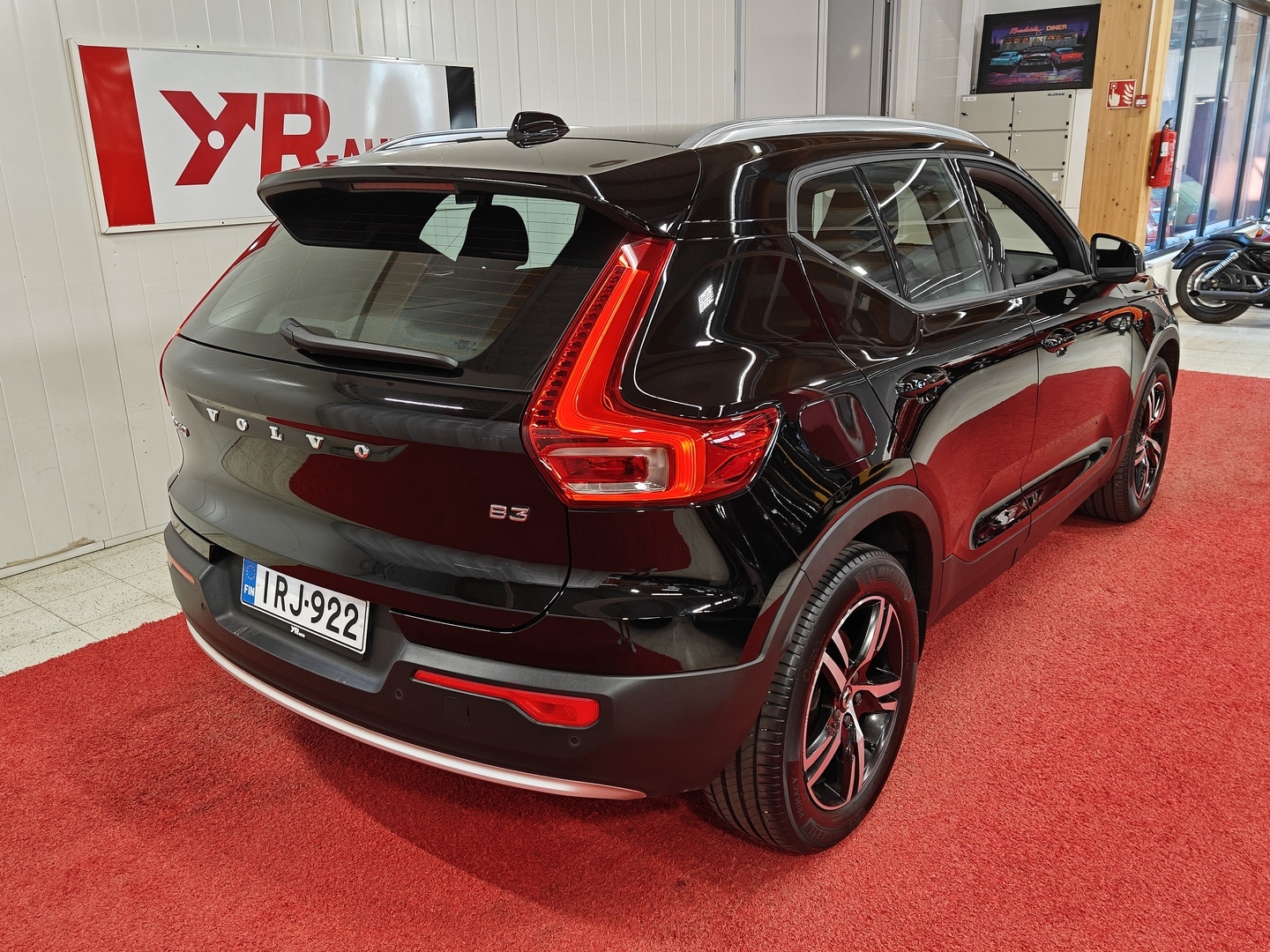 VOLVO XC40 3