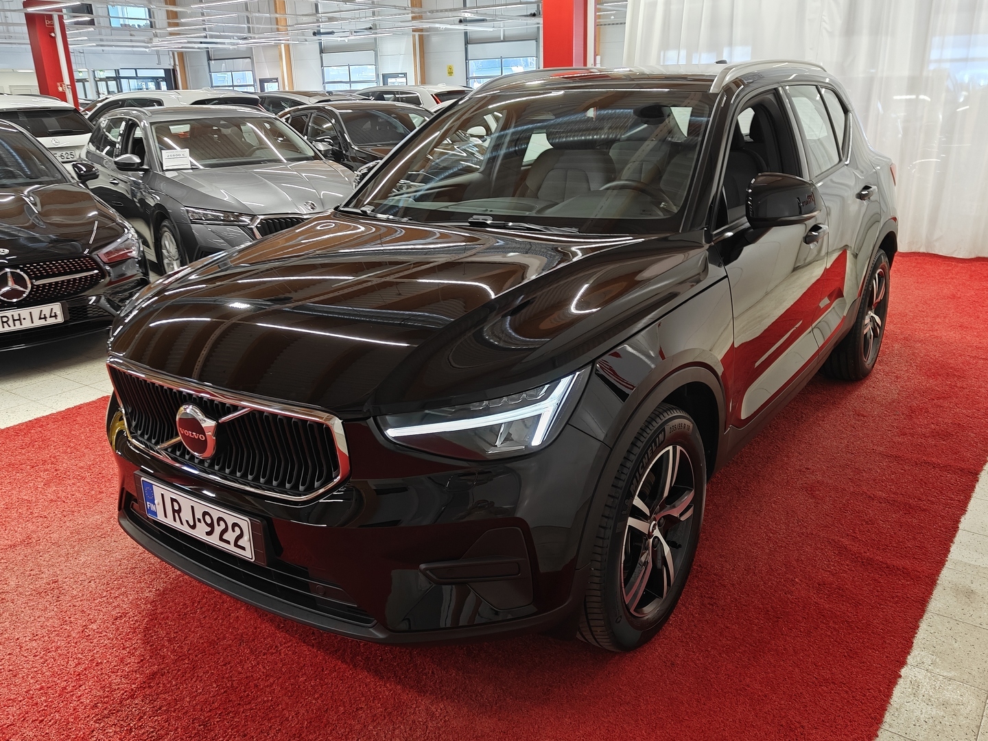 VOLVO XC40 6