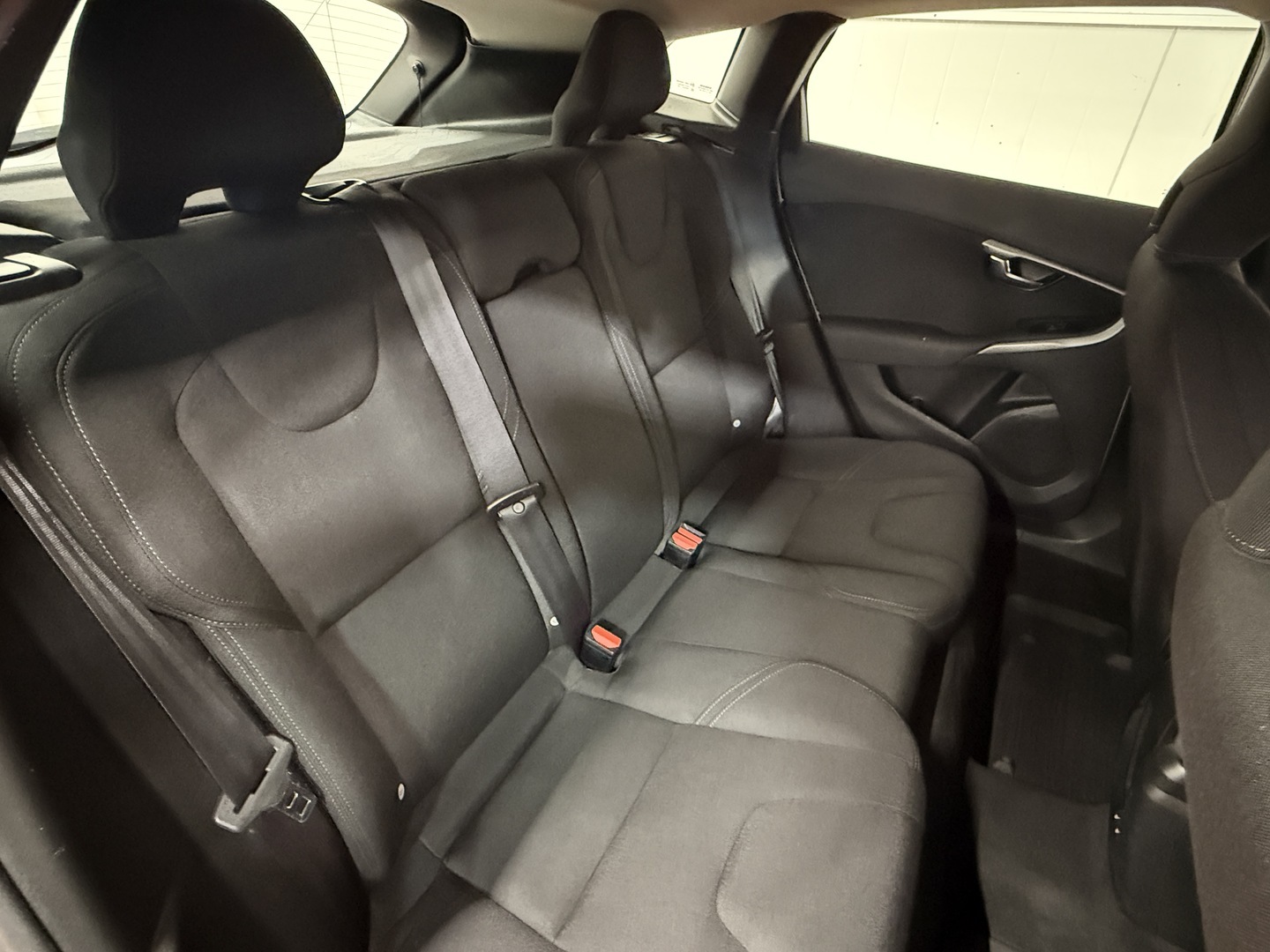 VOLVO V40 2013