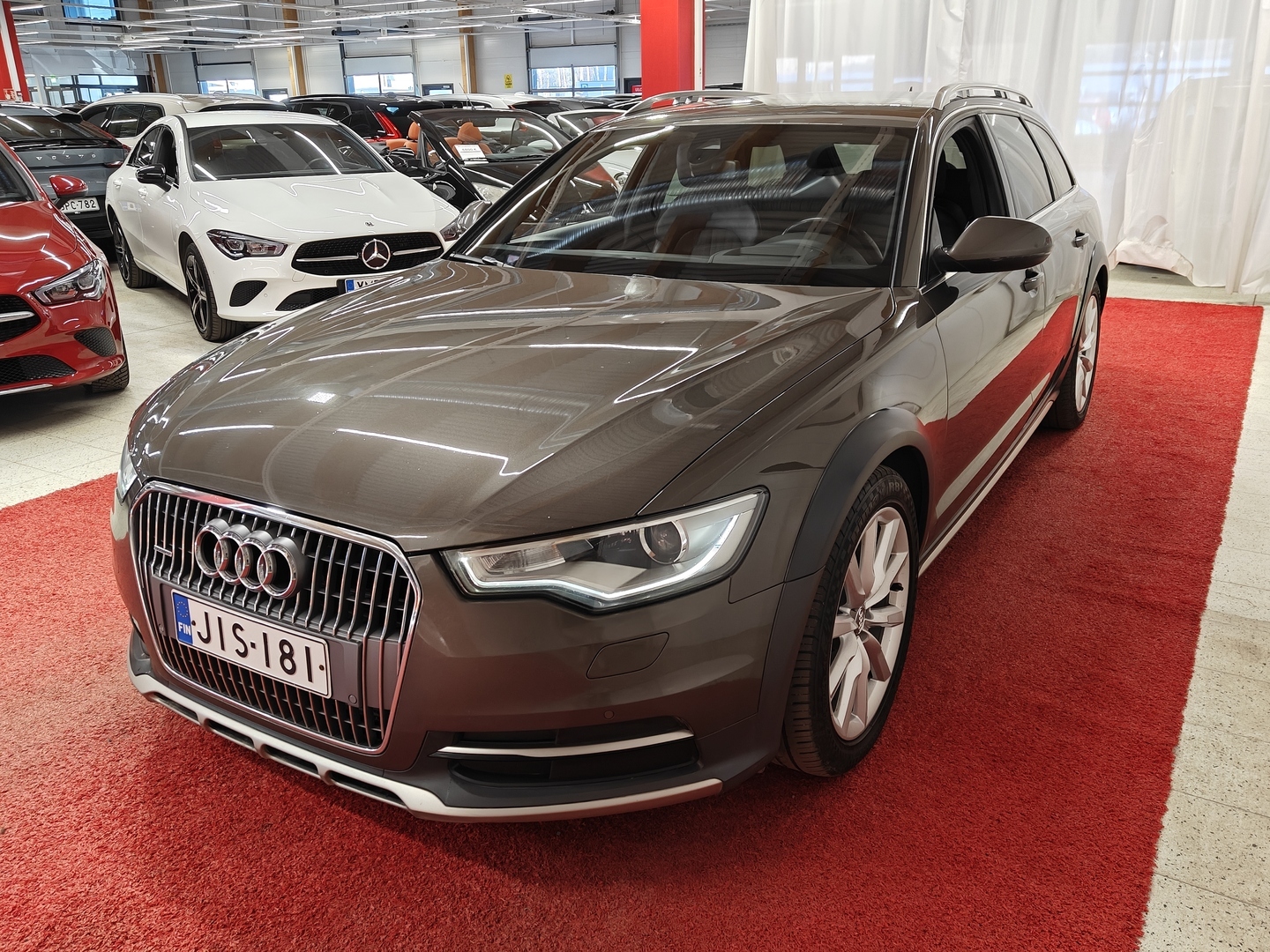 AUDI A6 allroad quattro 2013