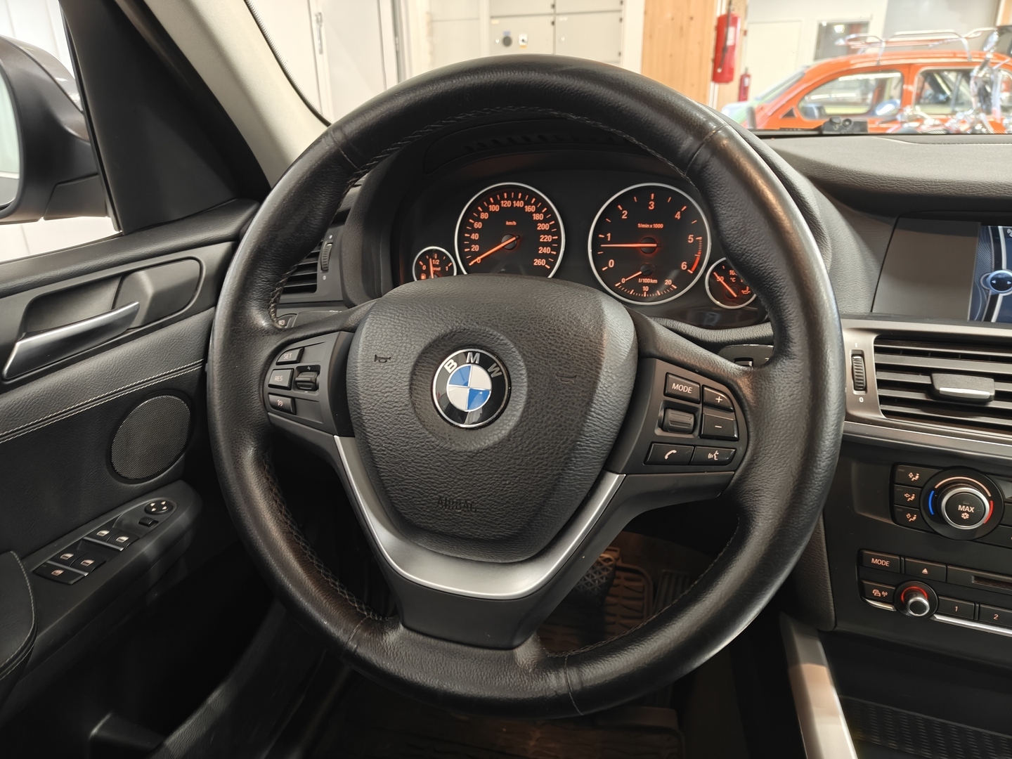 BMW X3 2011