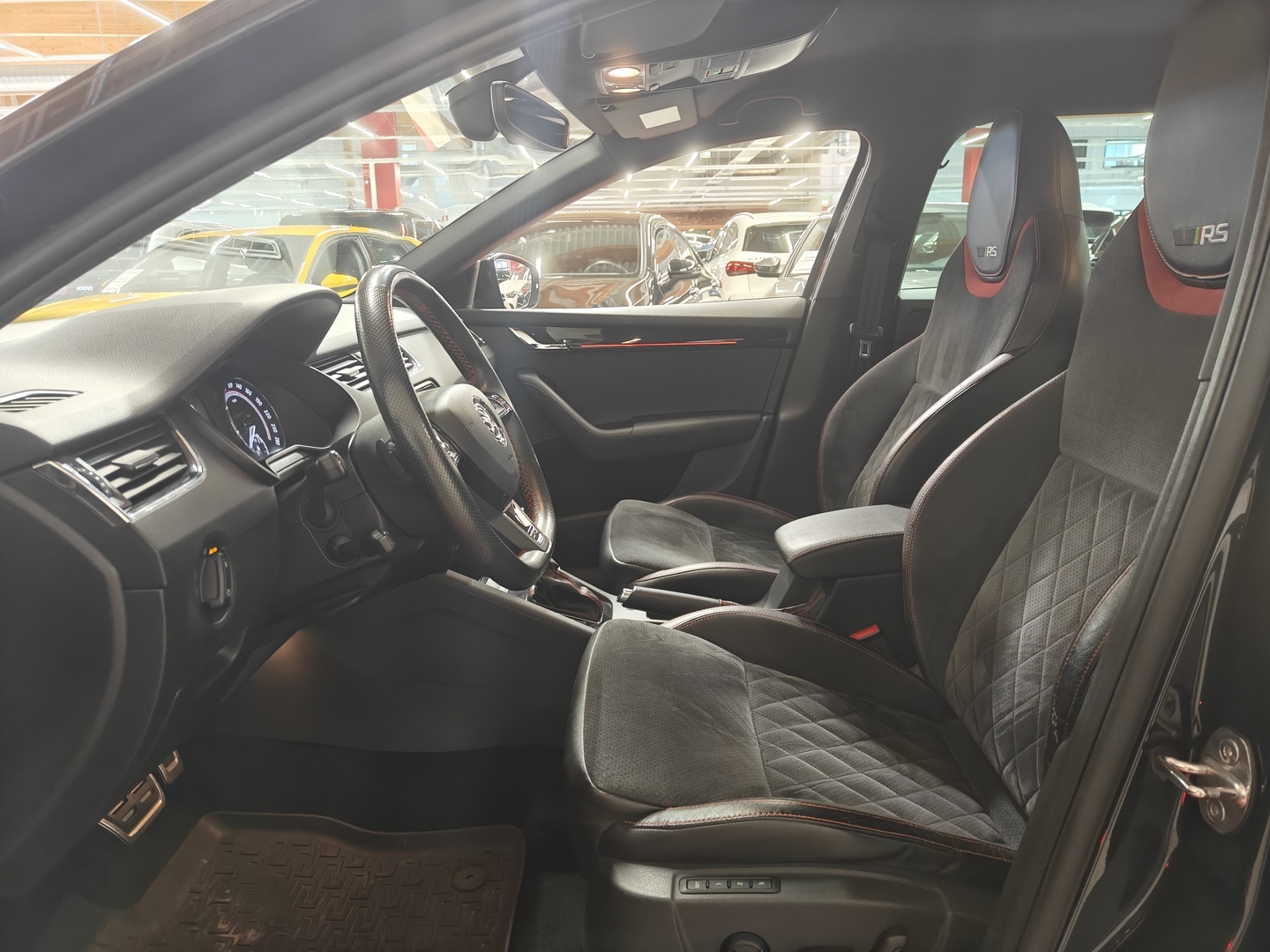 SKODA Octavia 14