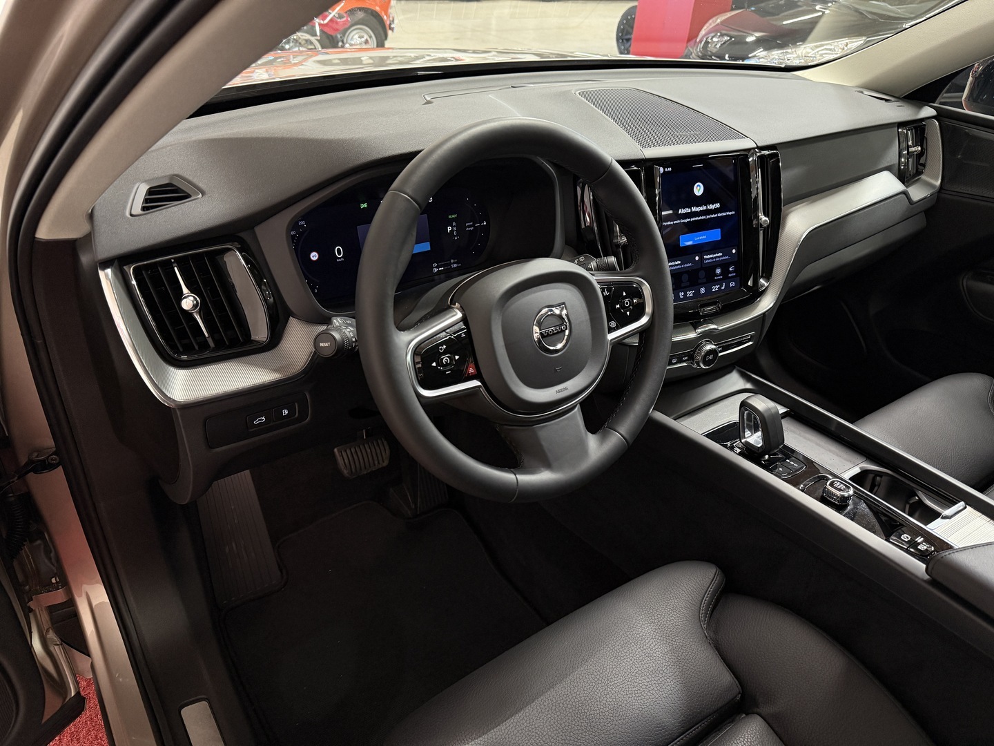VOLVO XC60 13